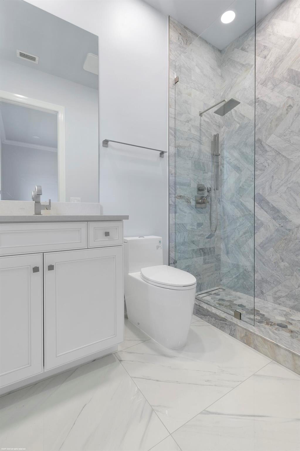 OLD PALM PL - Residential