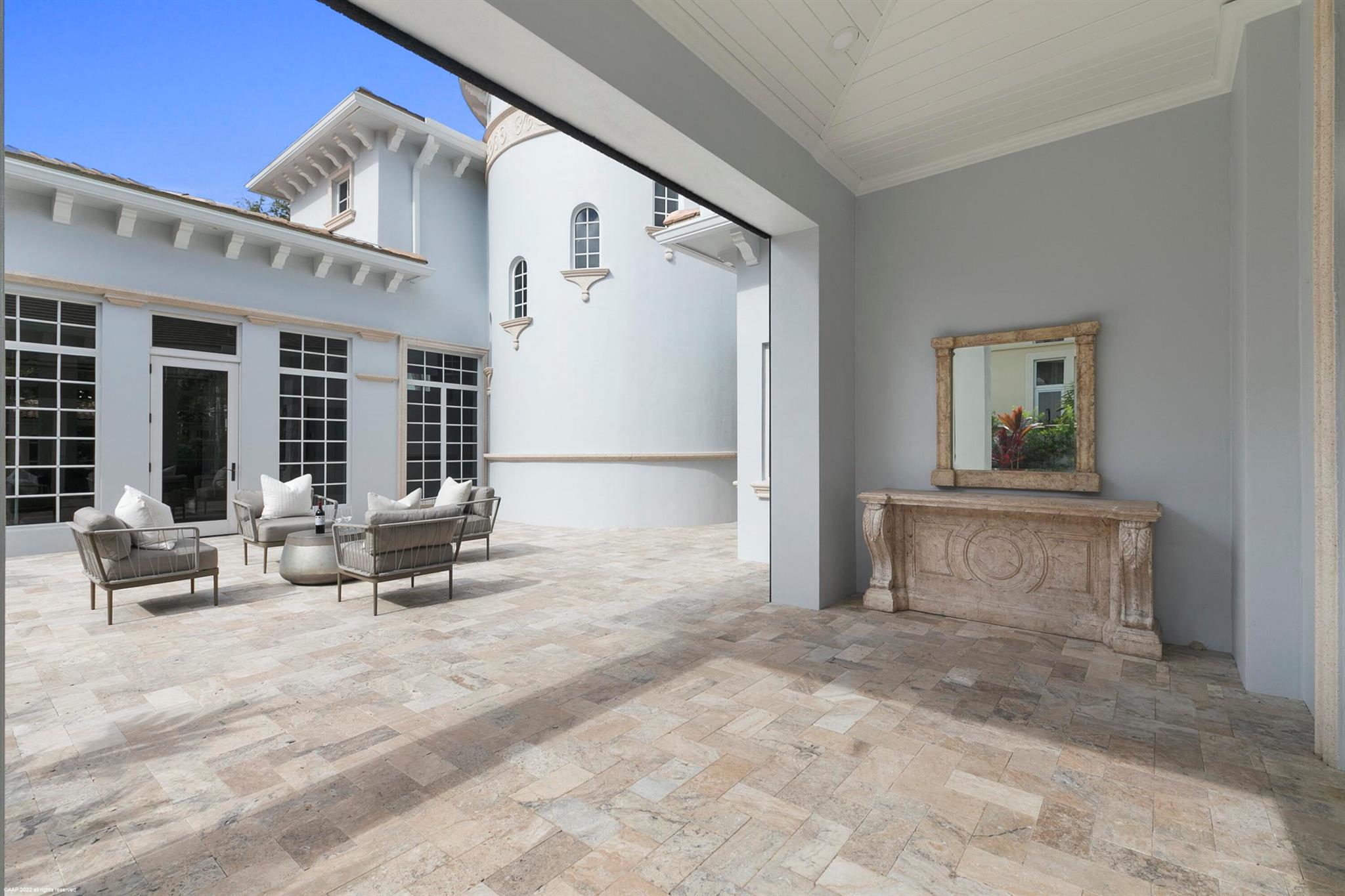 OLD PALM PL - Residential