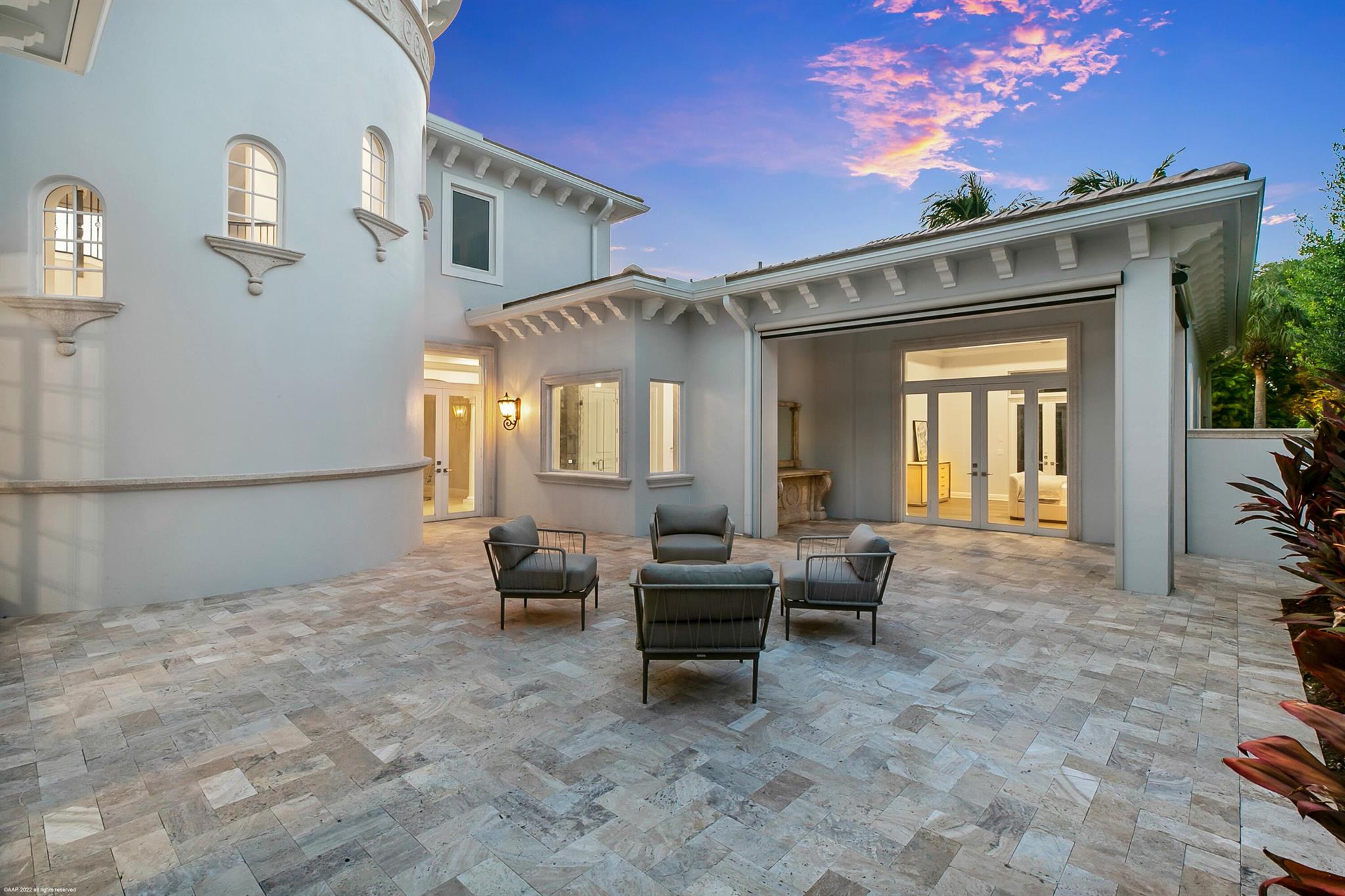 OLD PALM PL - Residential