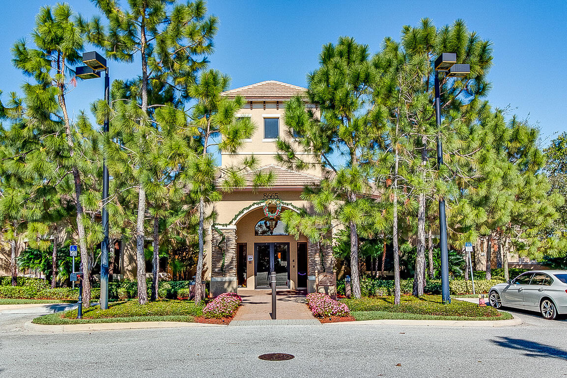 Canyon Springs - Residential