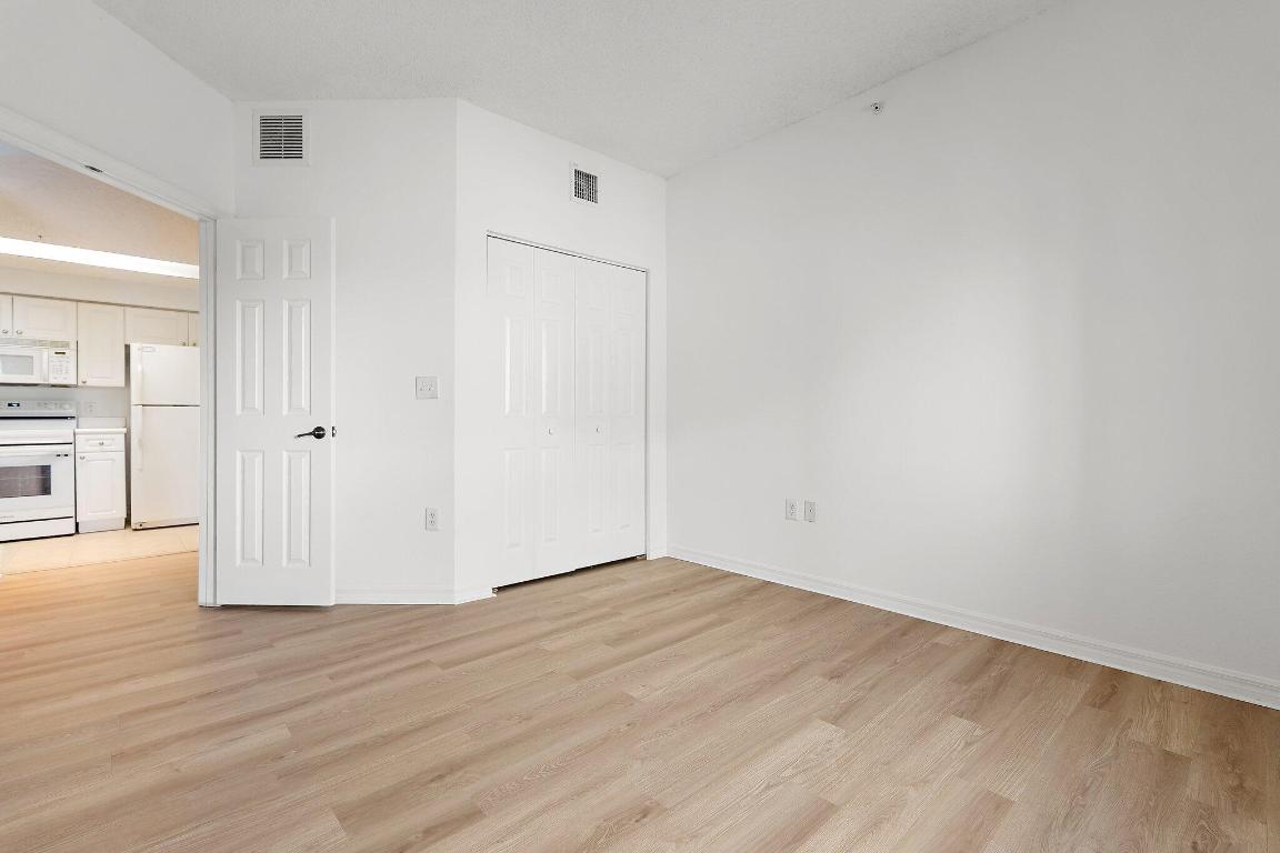 SAN MATERA THE GARDENS CONDO - Residential