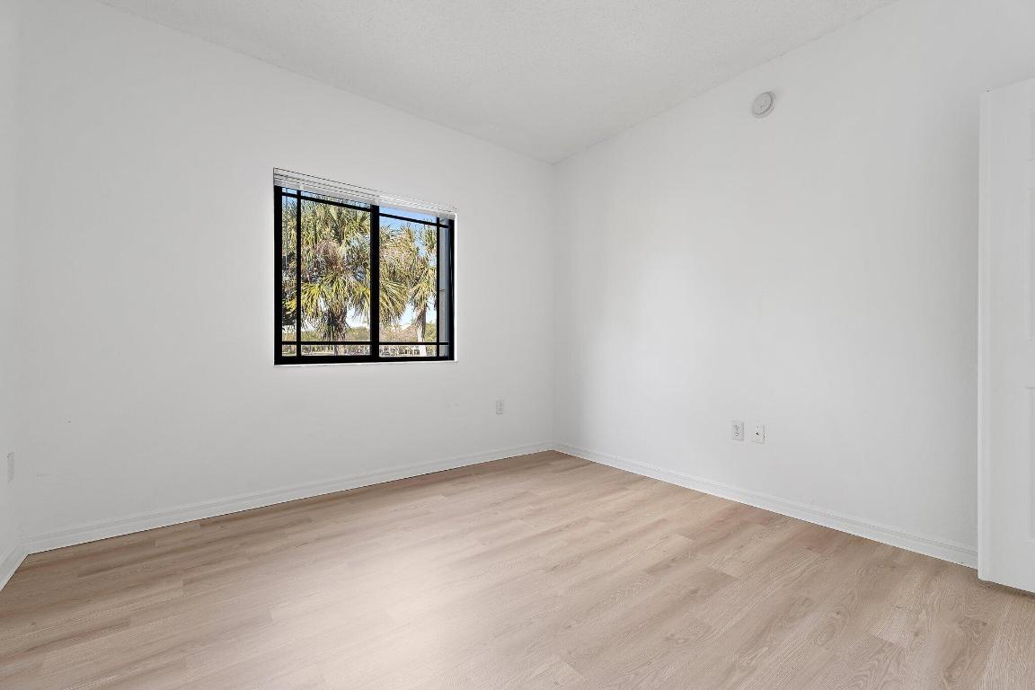 SAN MATERA THE GARDENS CONDO - Residential