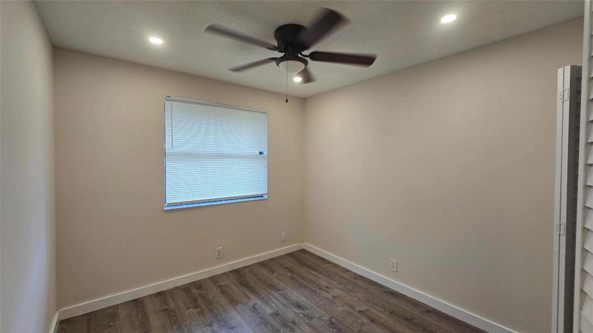 CORAL SPRINGS COUNTRY CLU - Residential Lease