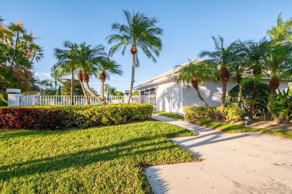 LAKES AT ST LUCIE WEST - Residential