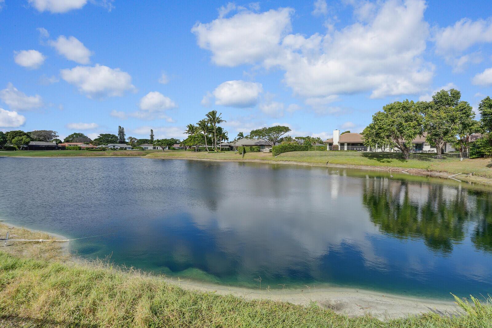 SEAGATE COUNTRY CLUB - Land