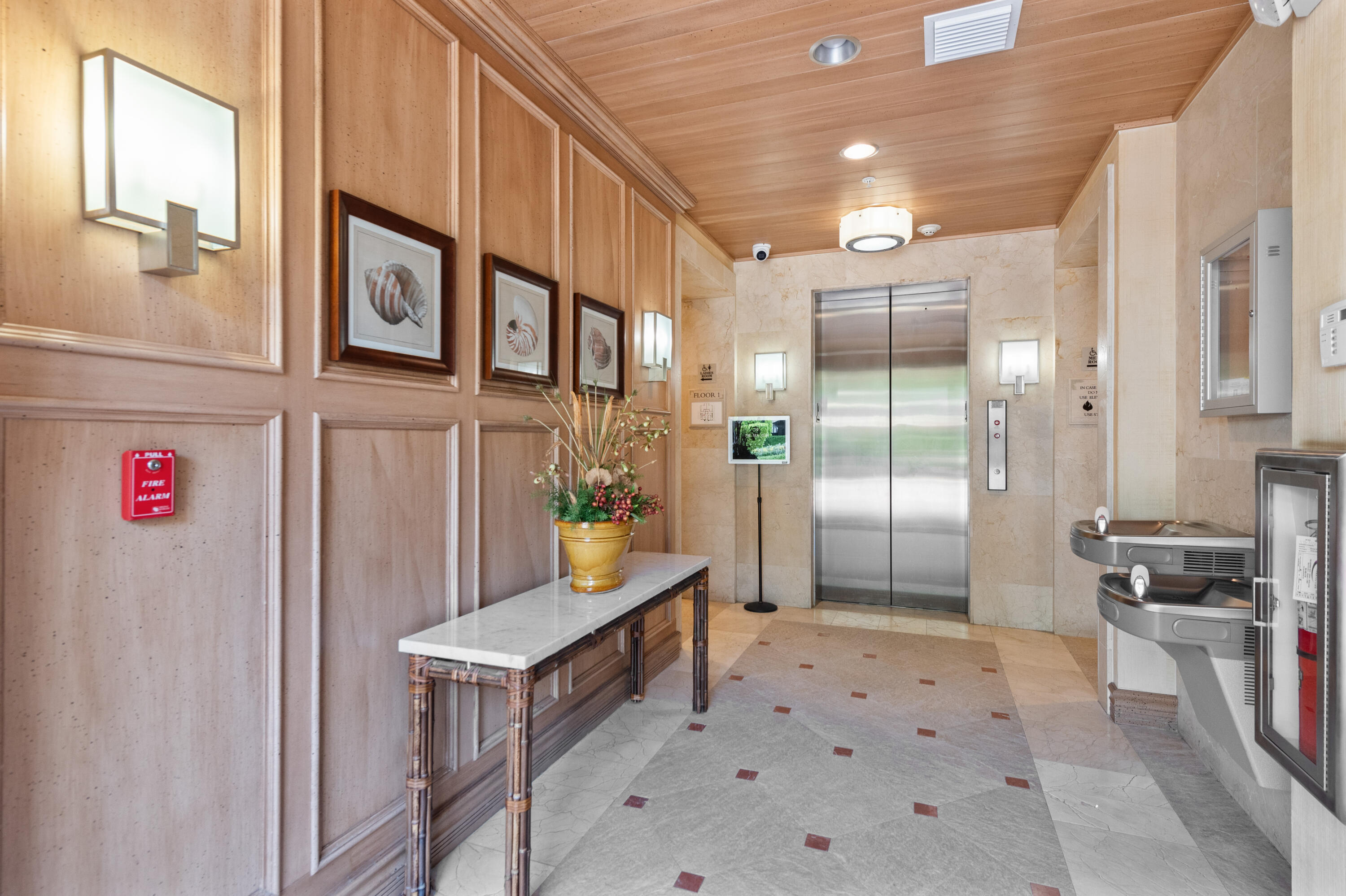 VILLAS BY THE SEA 1 CONDO - Residential