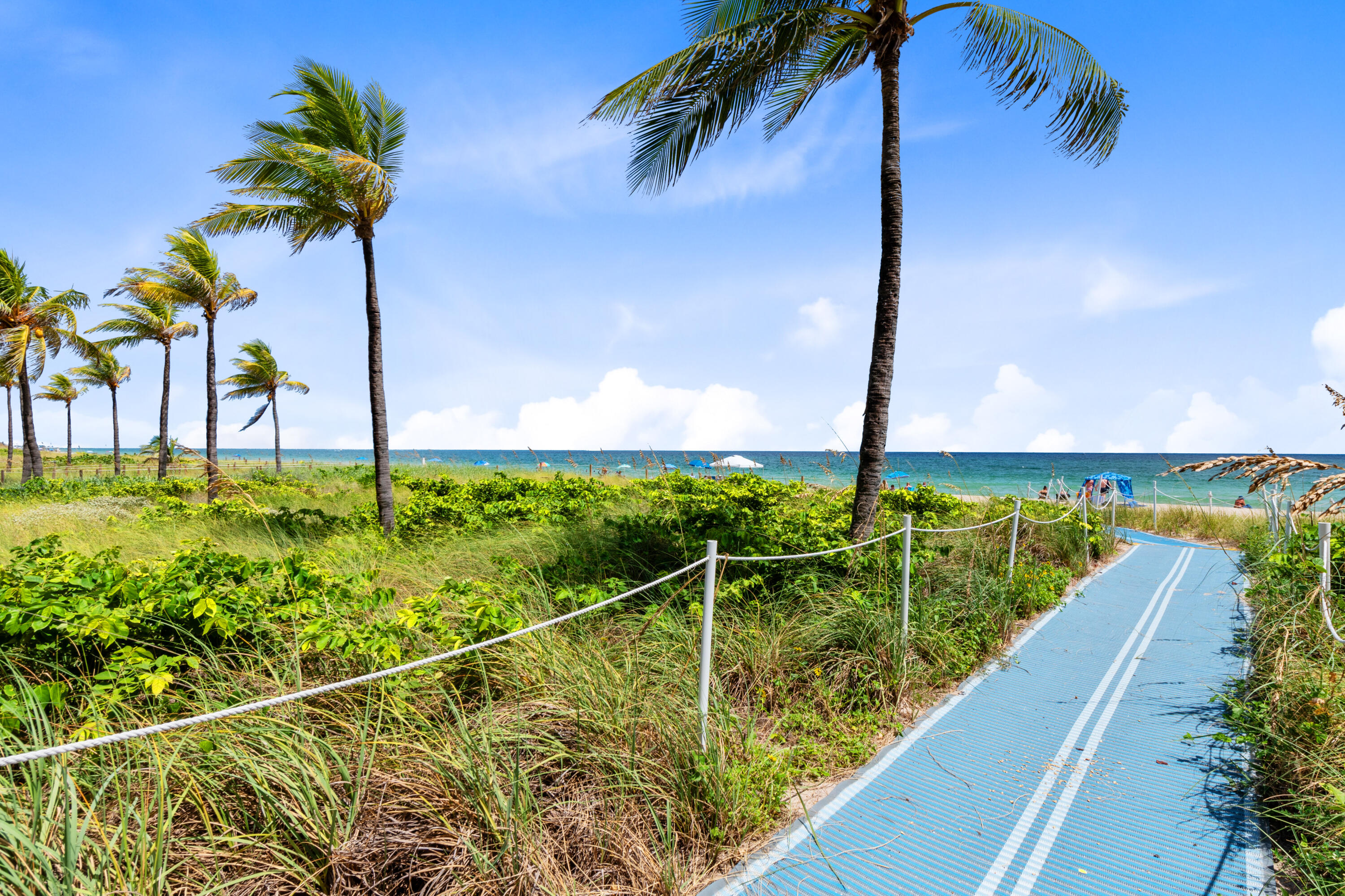 VILLAS BY THE SEA 1 CONDO - Residential