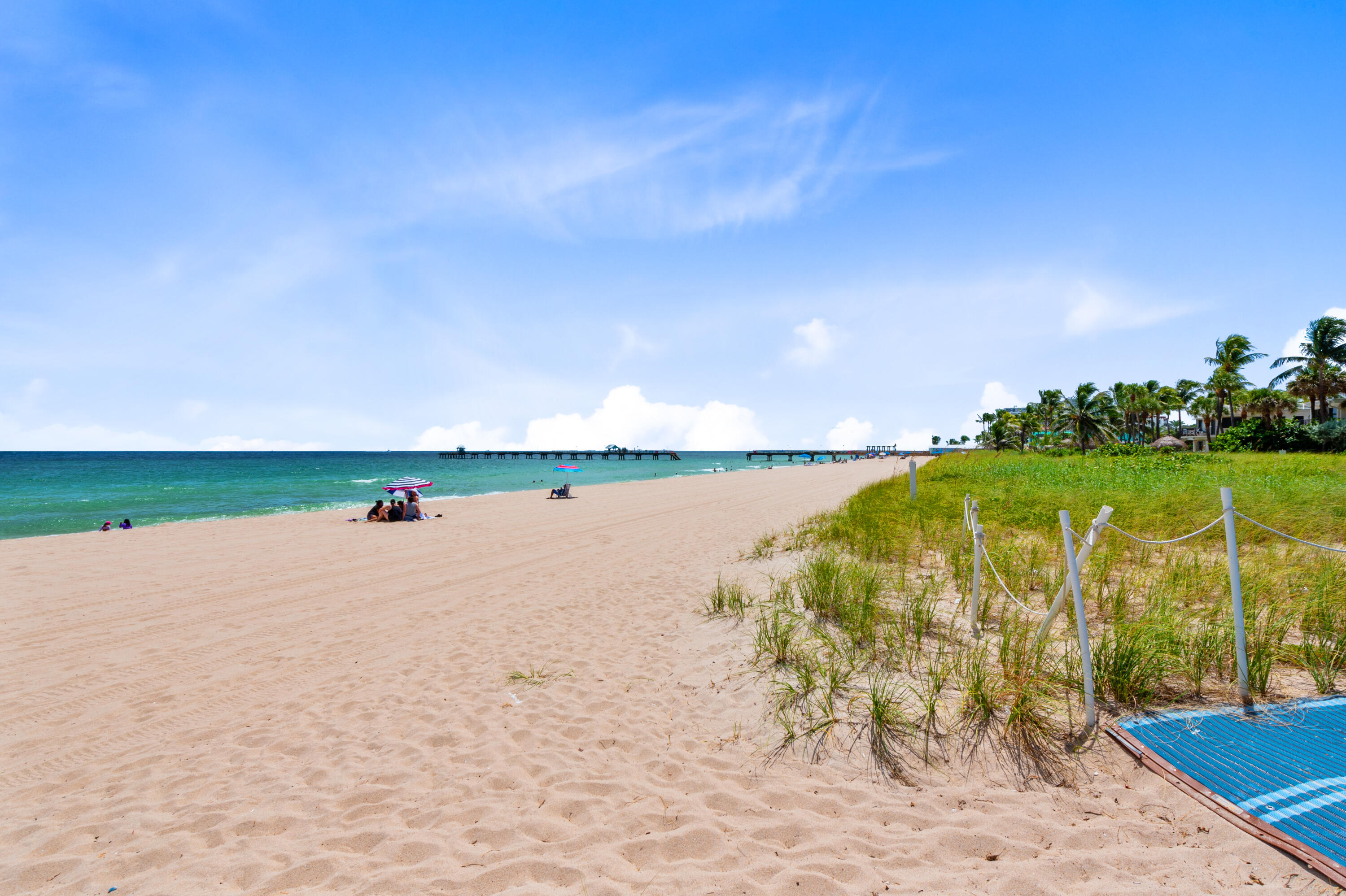 VILLAS BY THE SEA 1 CONDO - Residential