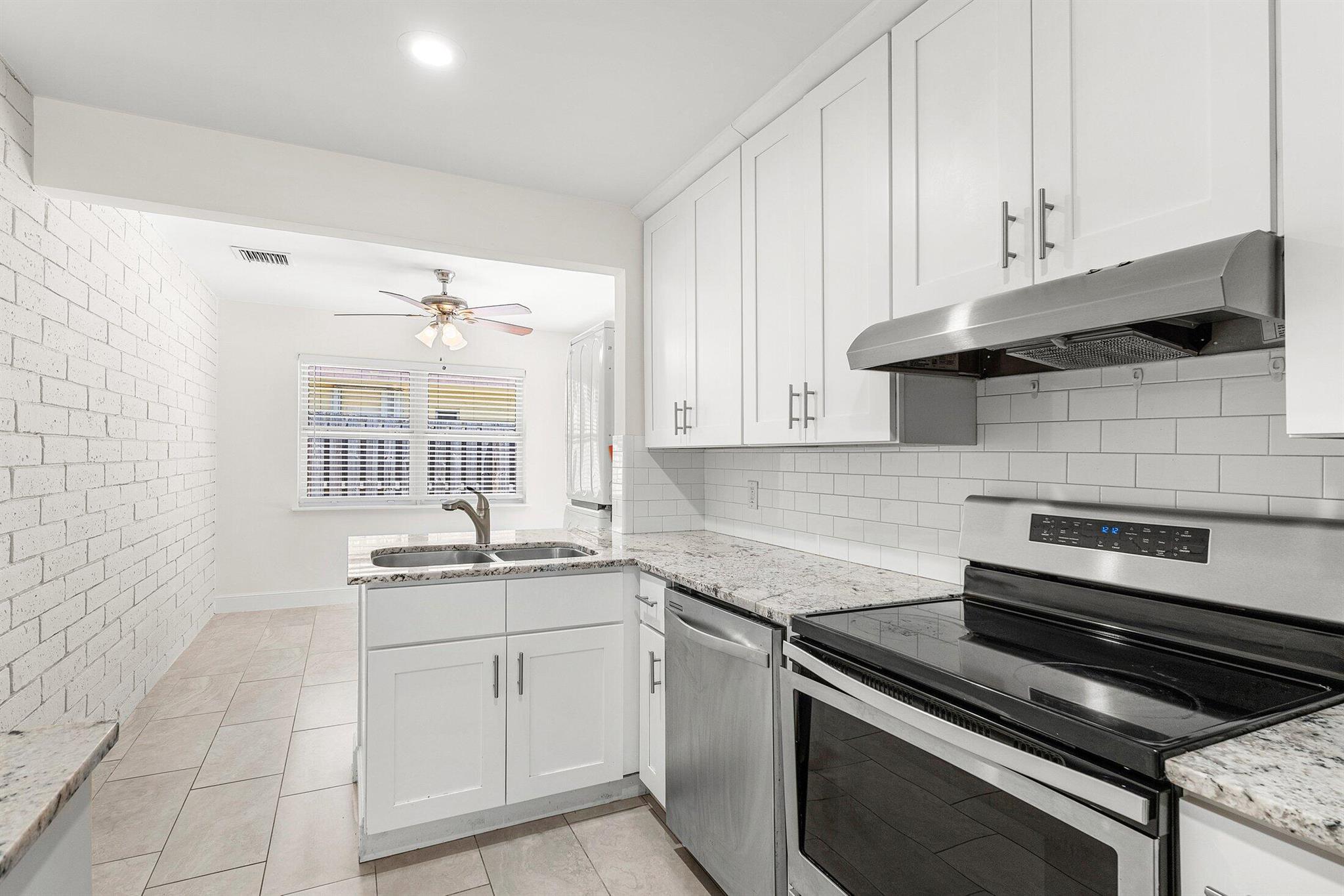 DELL PARK - Residential