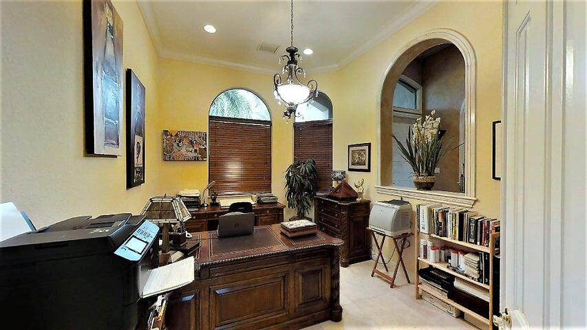 San Messina - Residential Lease