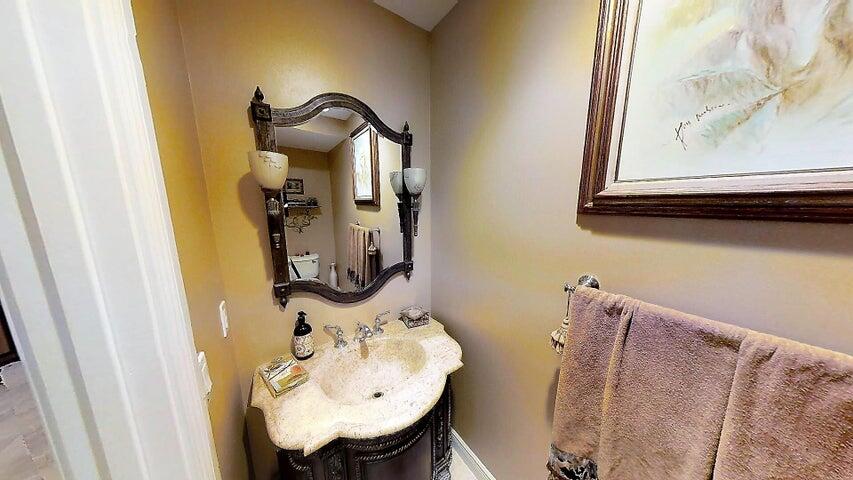 San Messina - Residential Lease