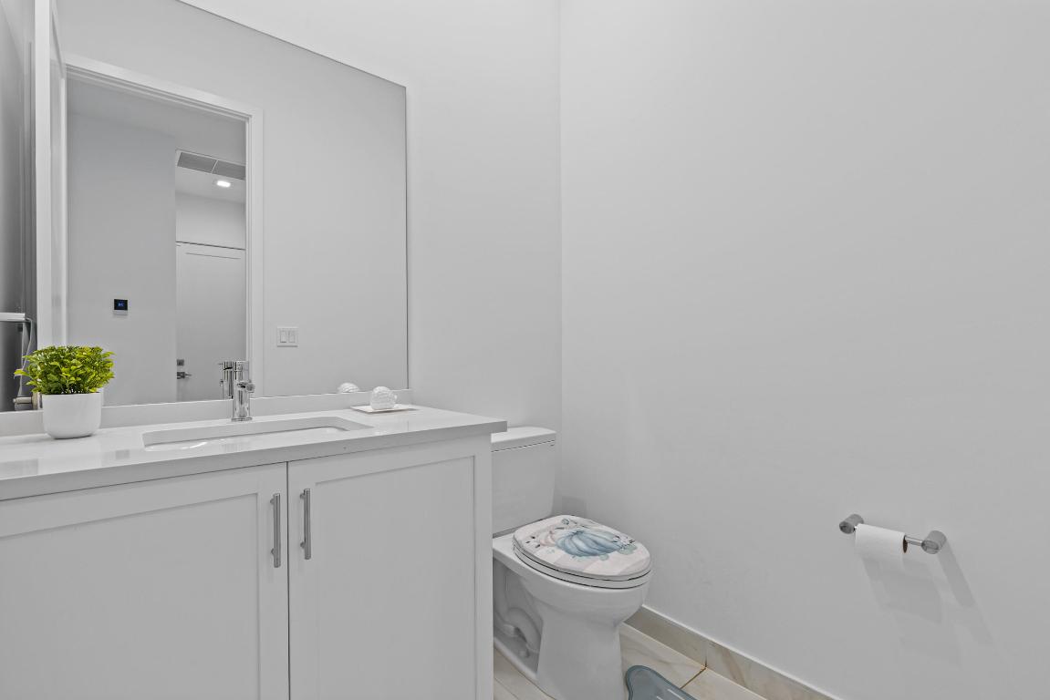 AVENIR POD 15 | APEX AT AVENIR - Residential Lease