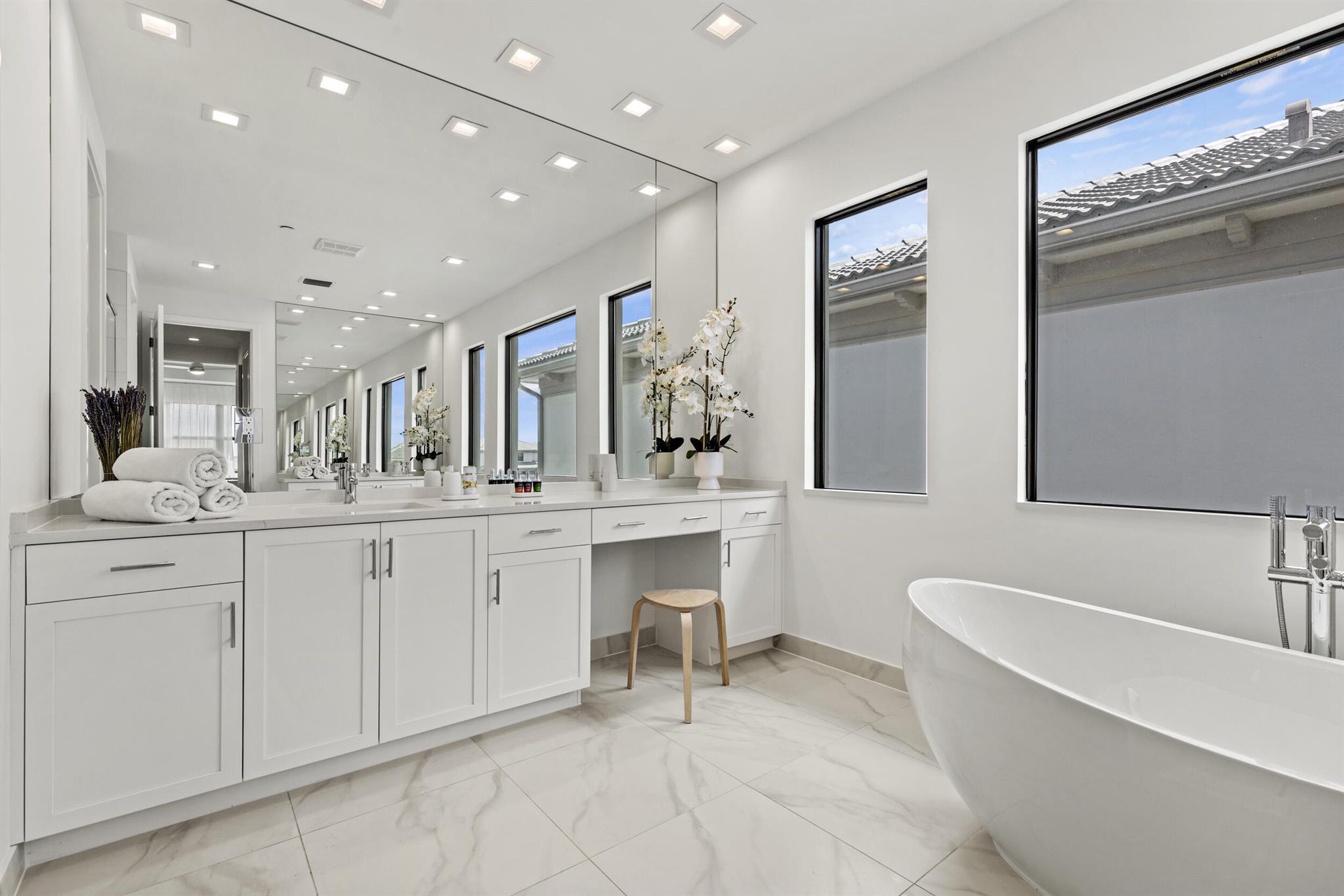 AVENIR POD 15 | APEX AT A - Residential Lease