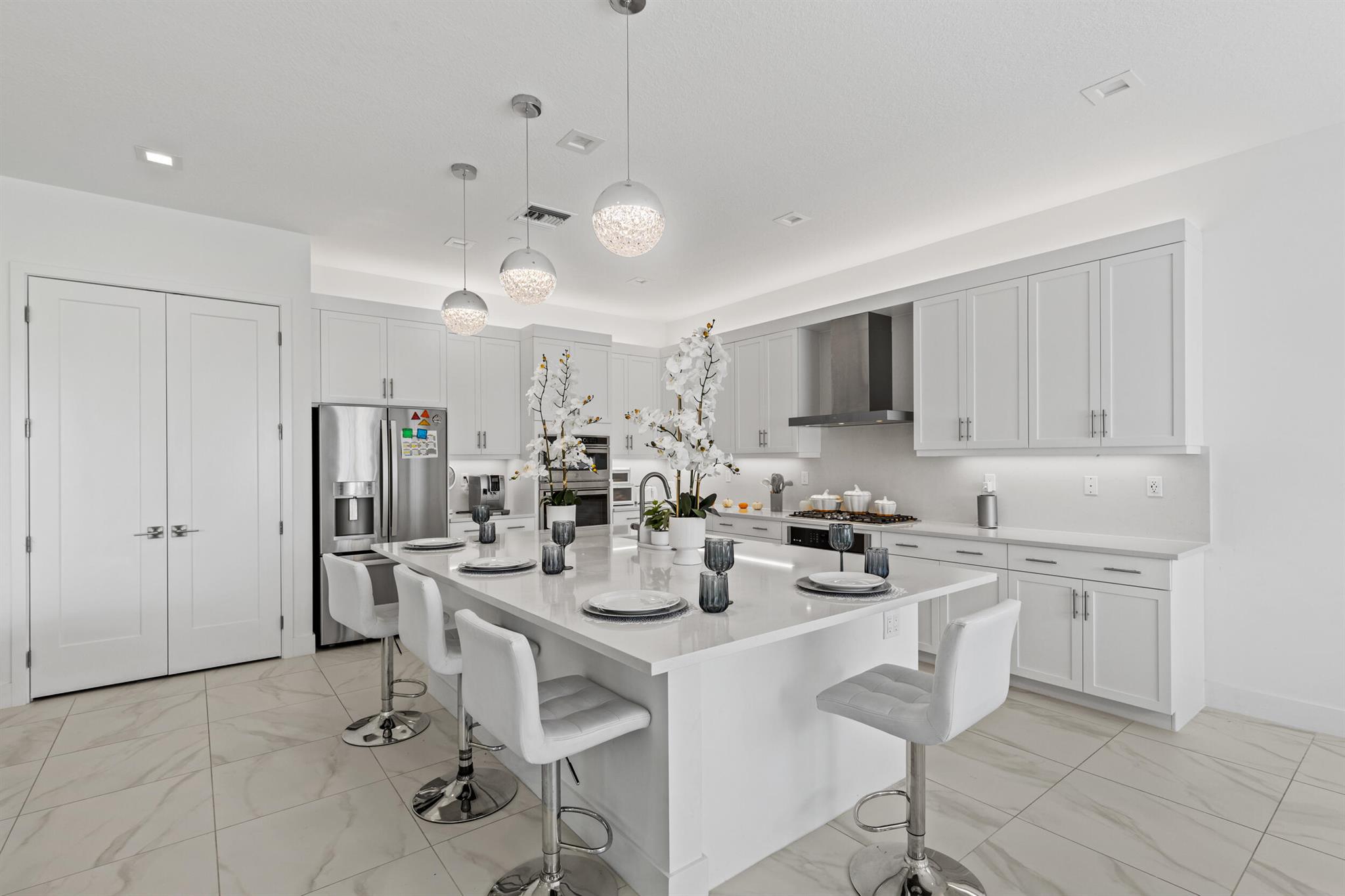 AVENIR POD 15 | APEX AT A - Residential Lease