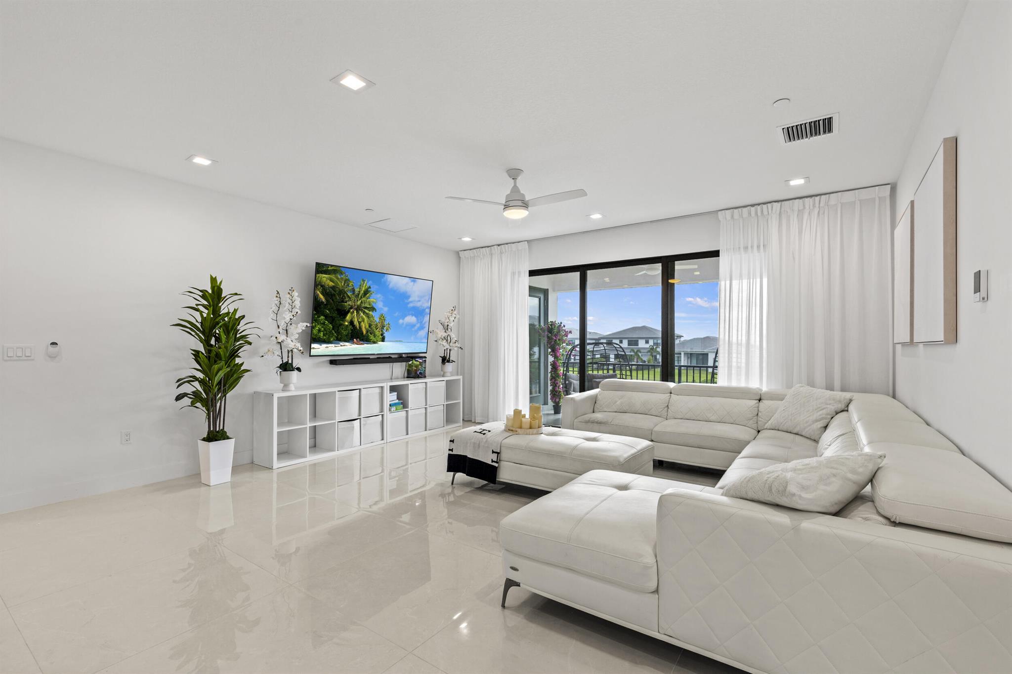 AVENIR POD 15 | APEX AT A - Residential Lease