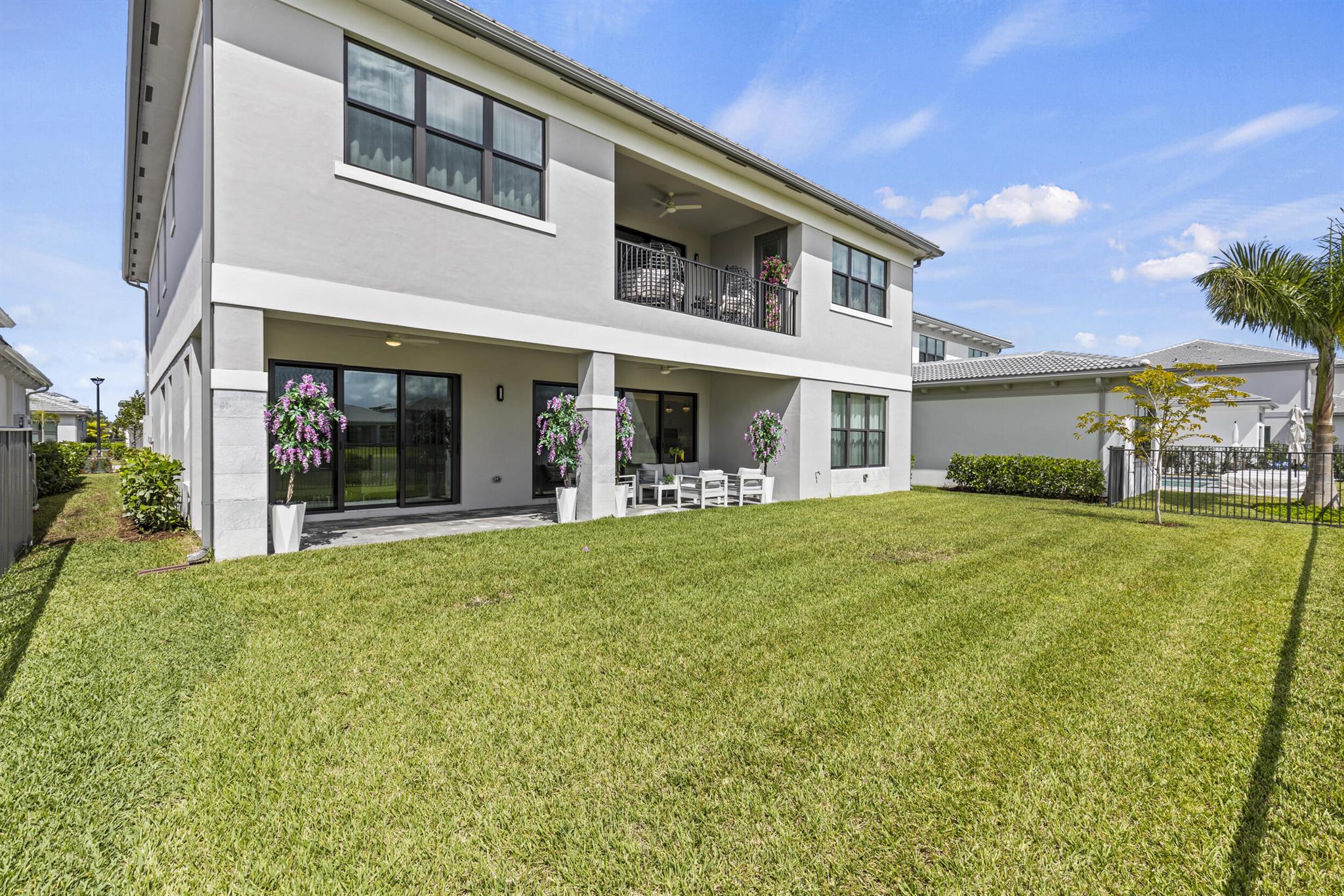 AVENIR POD 15 | APEX AT A - Residential Lease