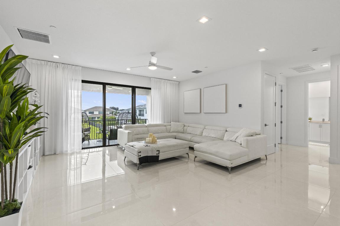 AVENIR POD 15 | APEX AT AVENIR - Residential Lease