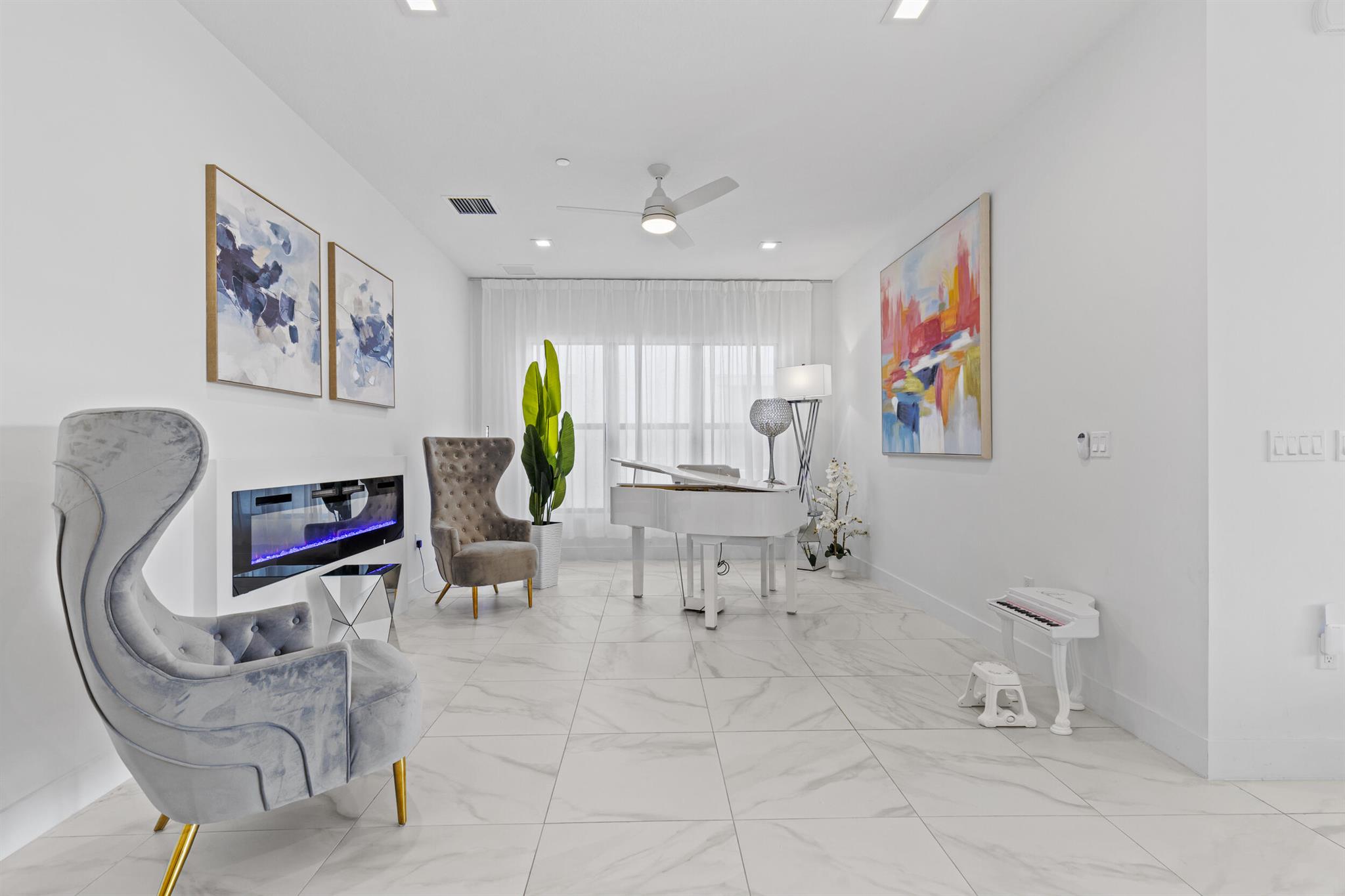 AVENIR POD 15 | APEX AT A - Residential Lease