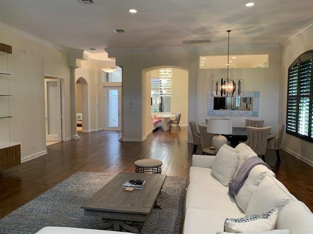 Photo of 264 Porto Vecchio Way, Palm Beach Gardens, FL 33418 (MLS # R10941500)