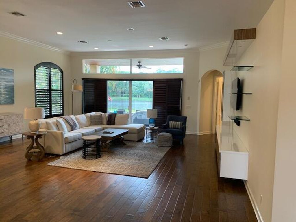 Photo of 264 Porto Vecchio Way, Palm Beach Gardens, FL 33418 (MLS # R10941500)