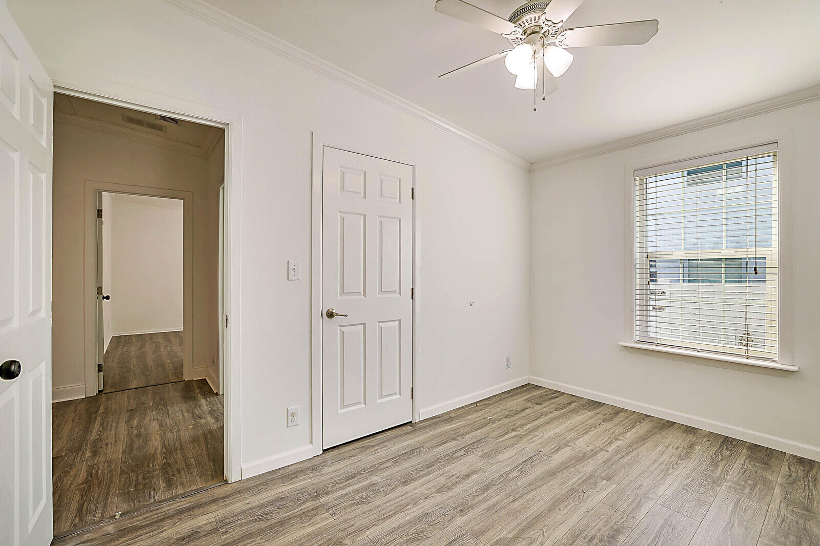 LINCOLN PARK - Residential