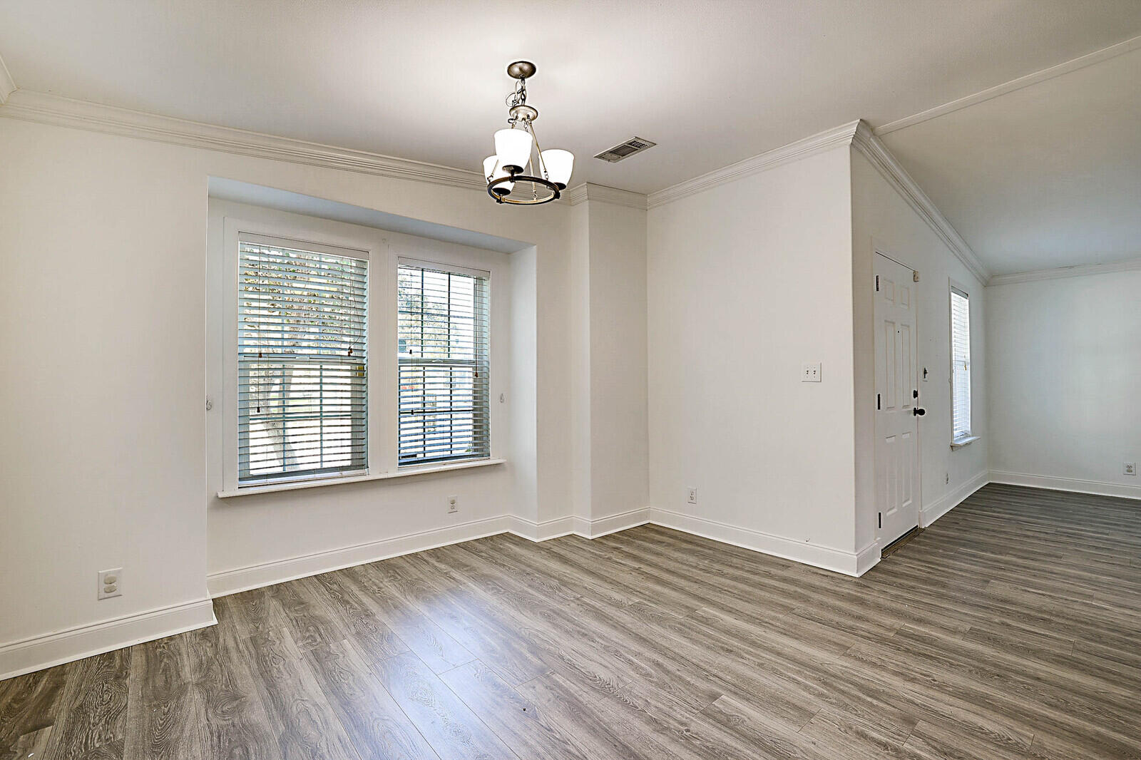 LINCOLN PARK - Residential