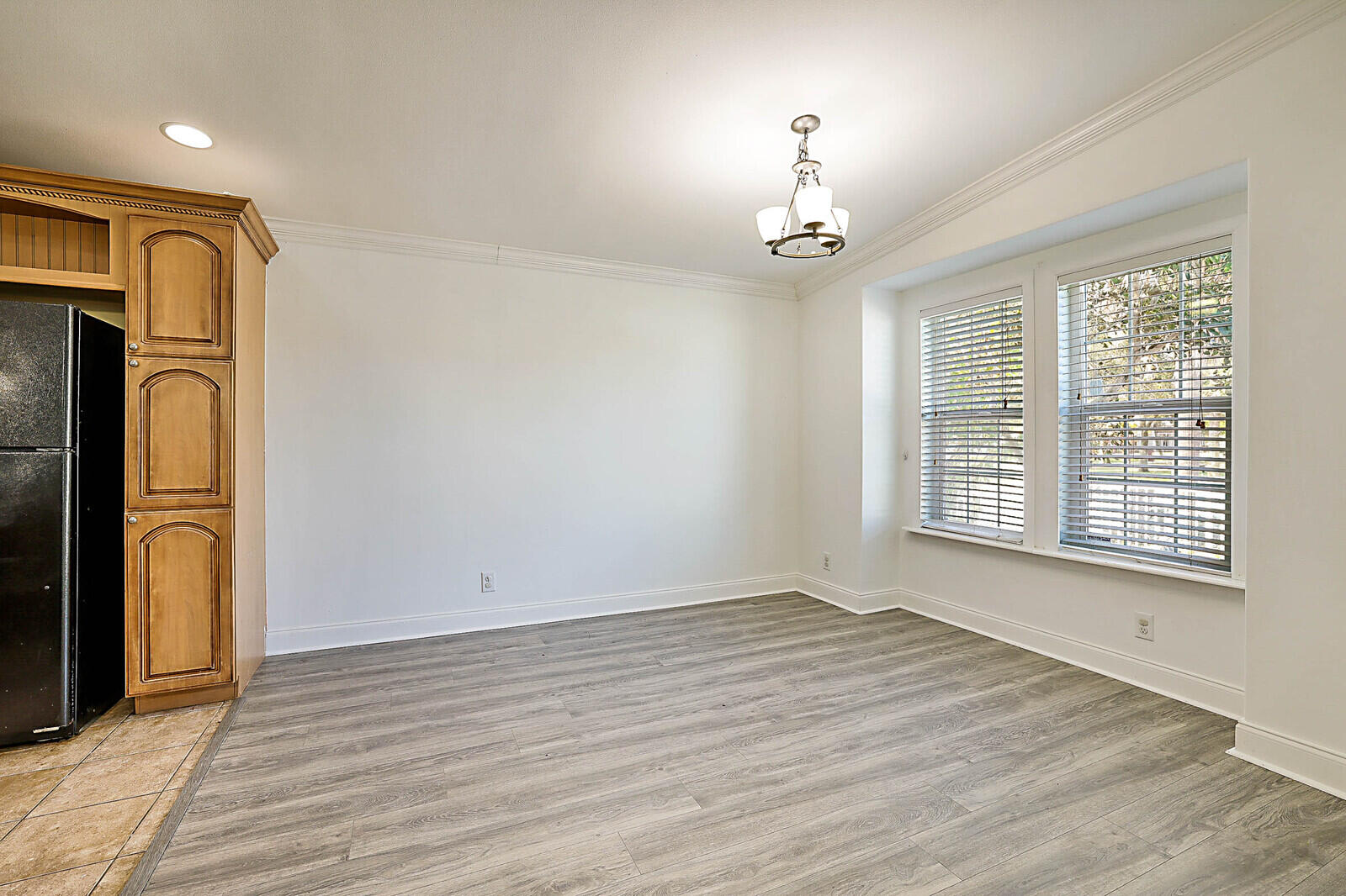 LINCOLN PARK - Residential