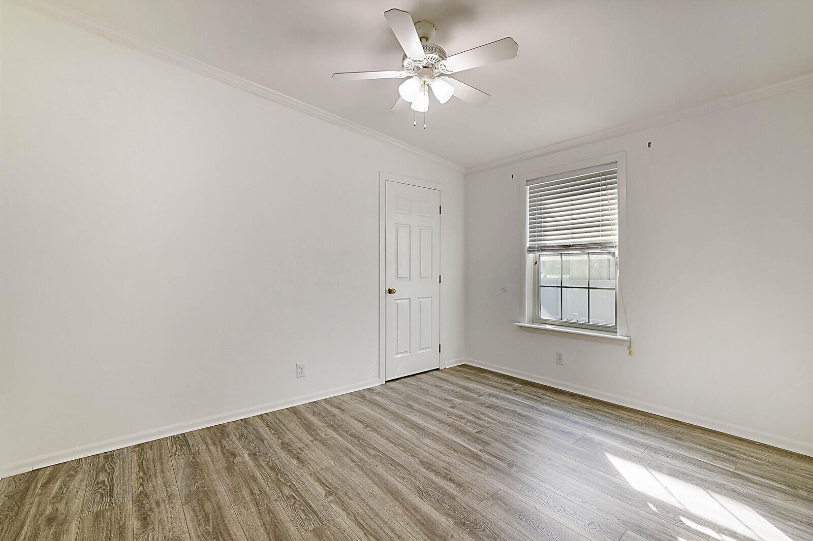 LINCOLN PARK - Residential