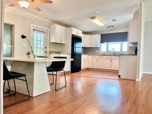 PALM BREEZES - Residential