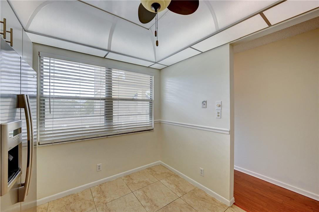 WYNMOOR CONDOS - Residential
