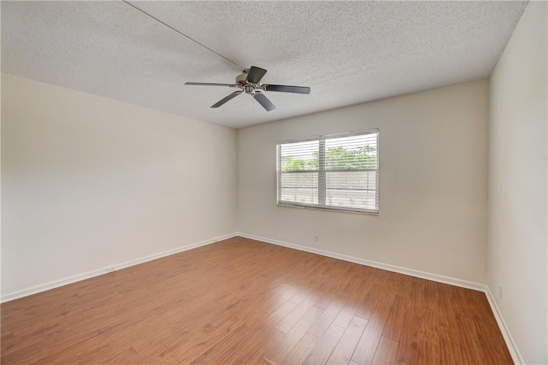 WYNMOOR CONDOS - Residential