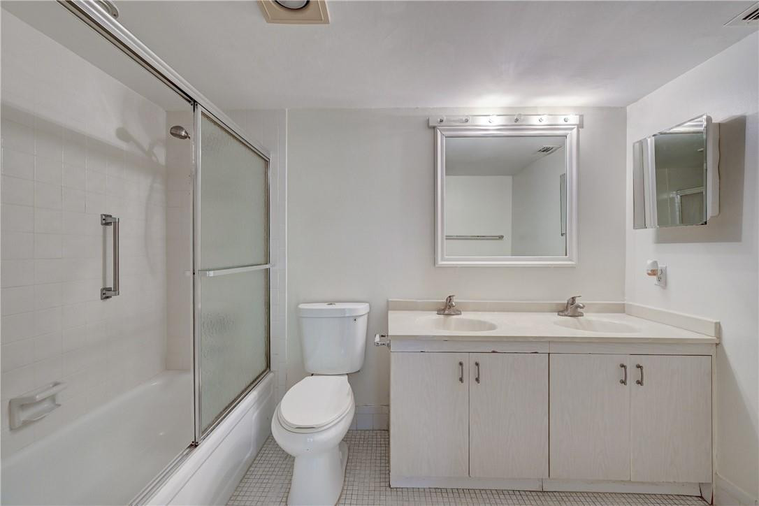 WYNMOOR CONDOS - Residential