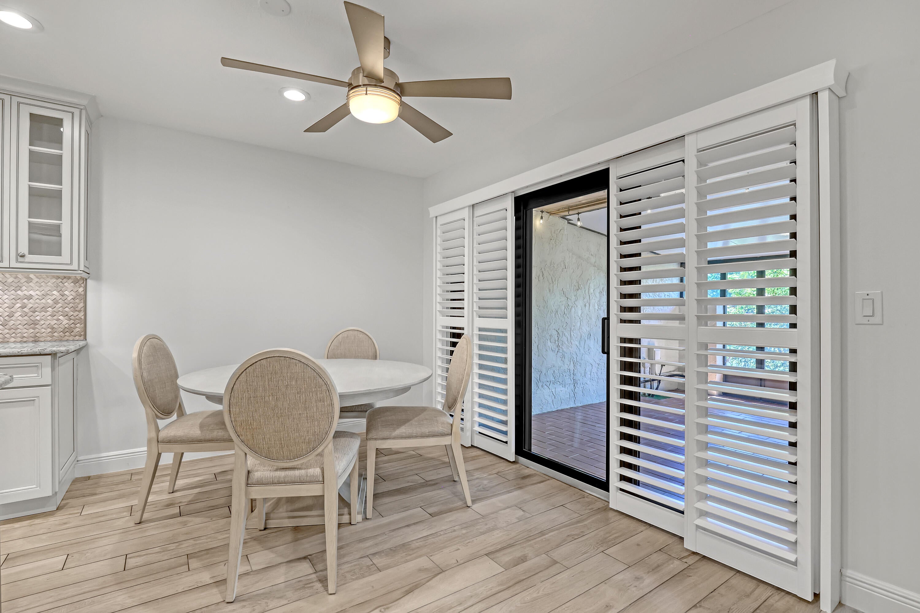 131 PALM Avenue 31