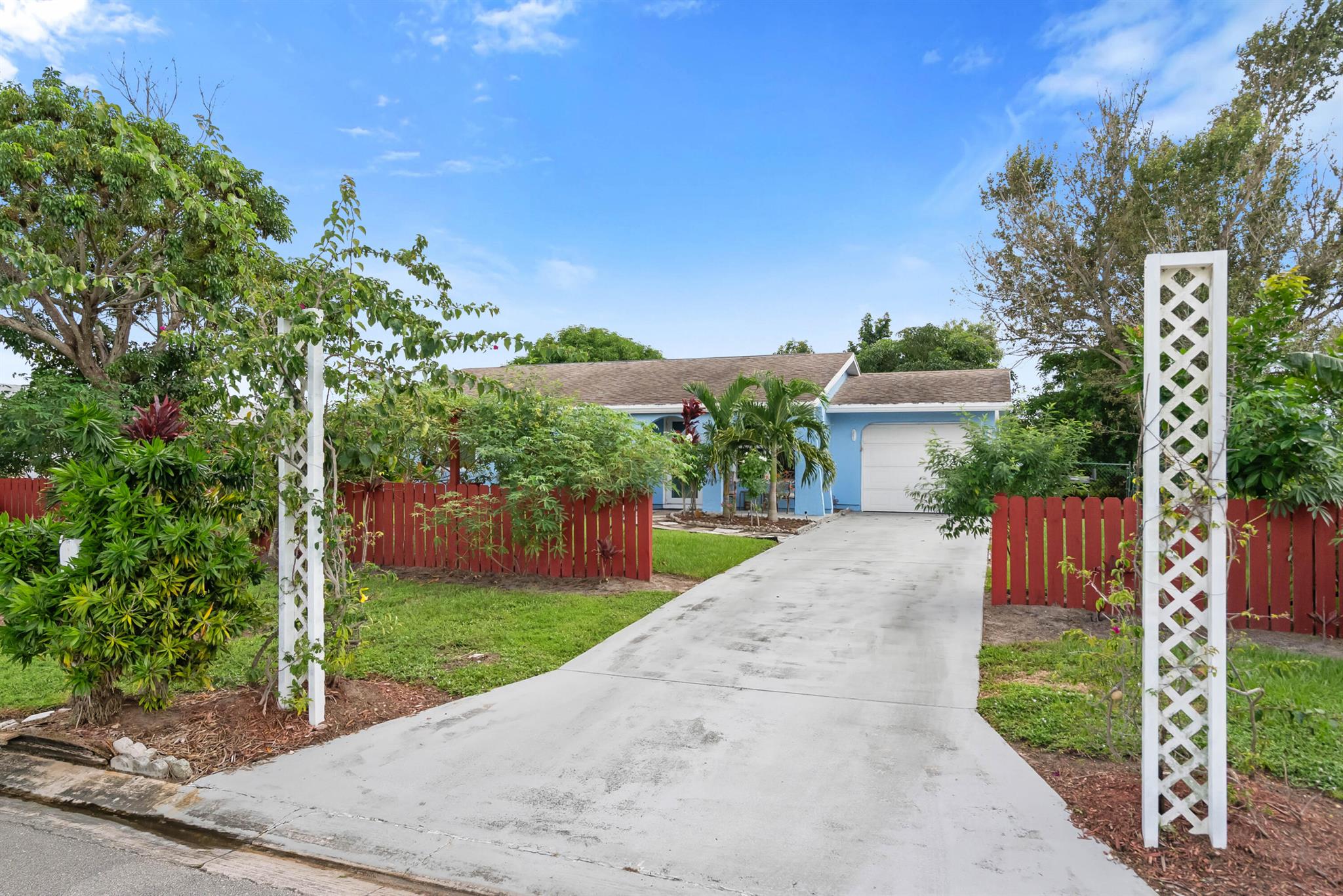 PORT ST LUCIE SECTION 49 - Residential