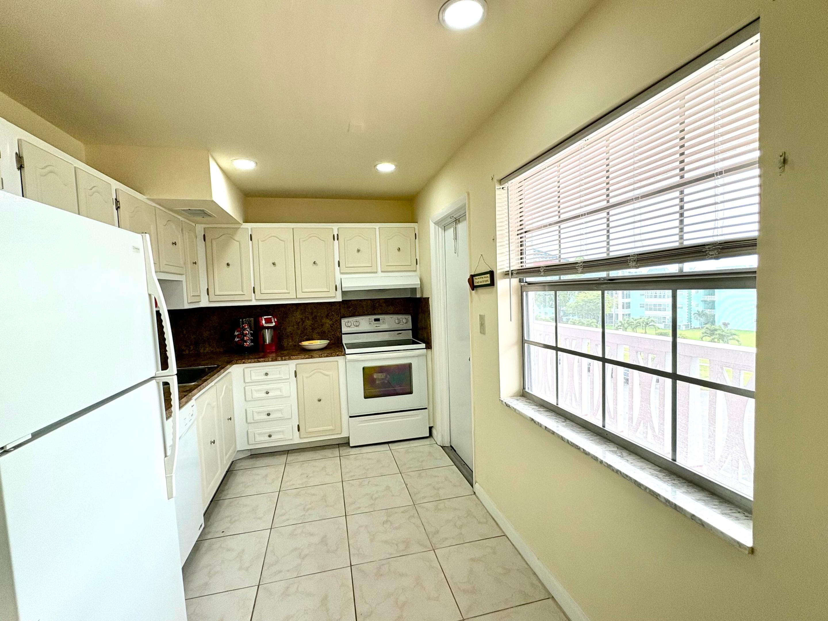 4140 NW 44th Avenue 411