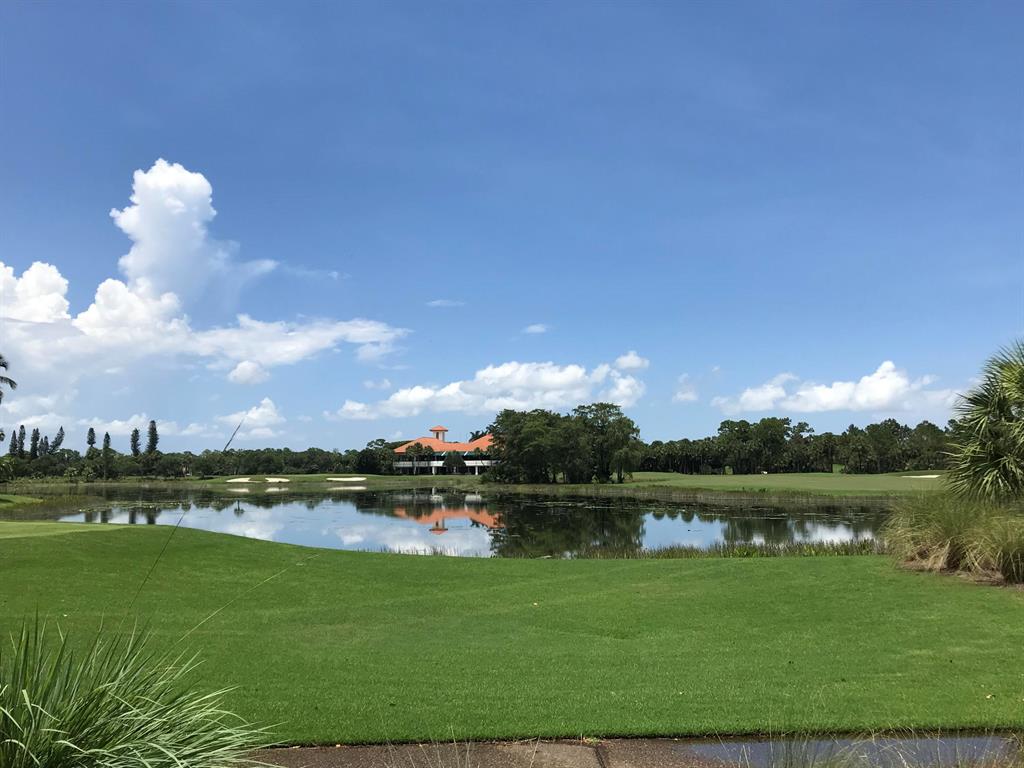 BREAKERS WEST - Residential