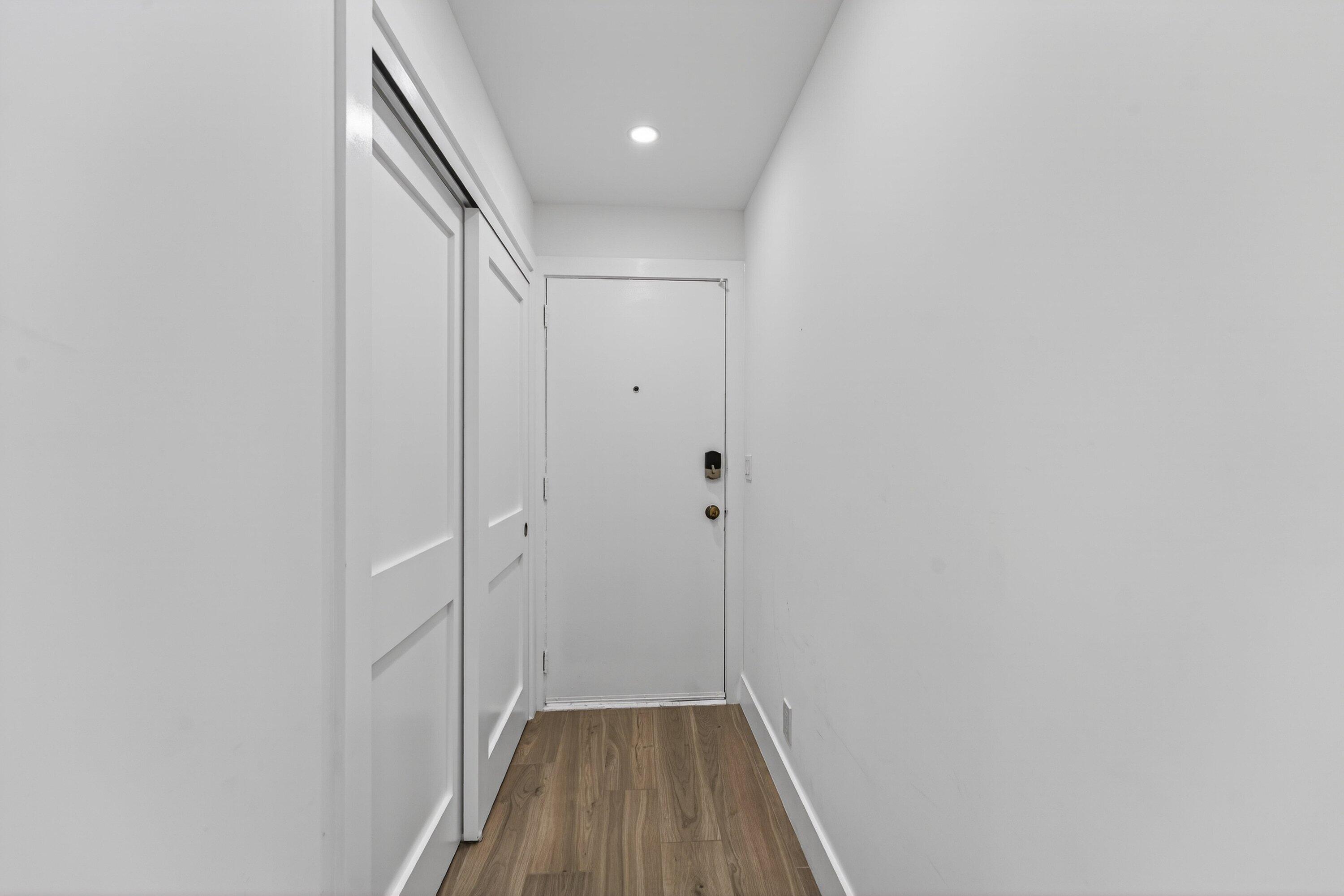 JAMES PLACE CONDO - Residential