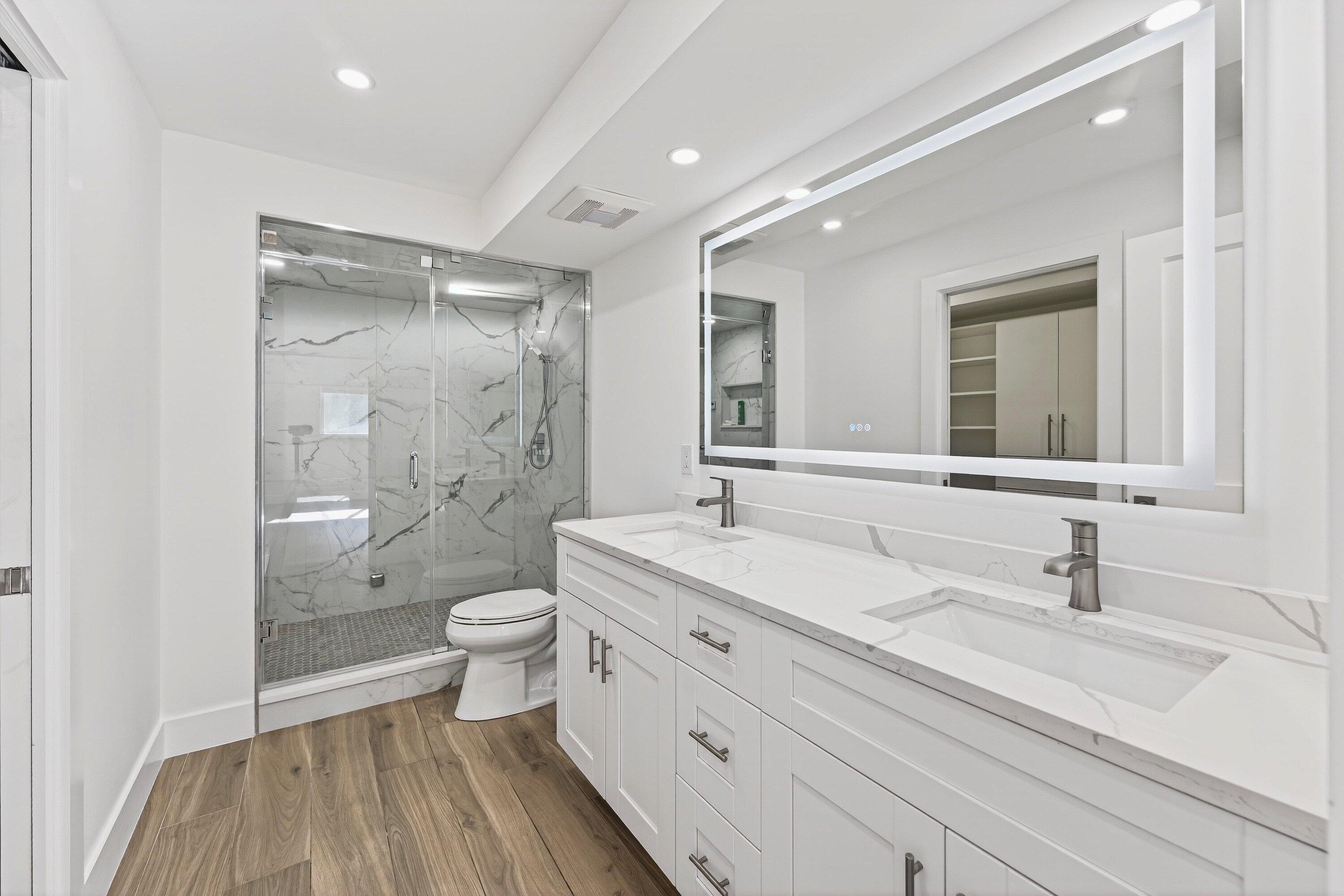 JAMES PLACE CONDO - Residential