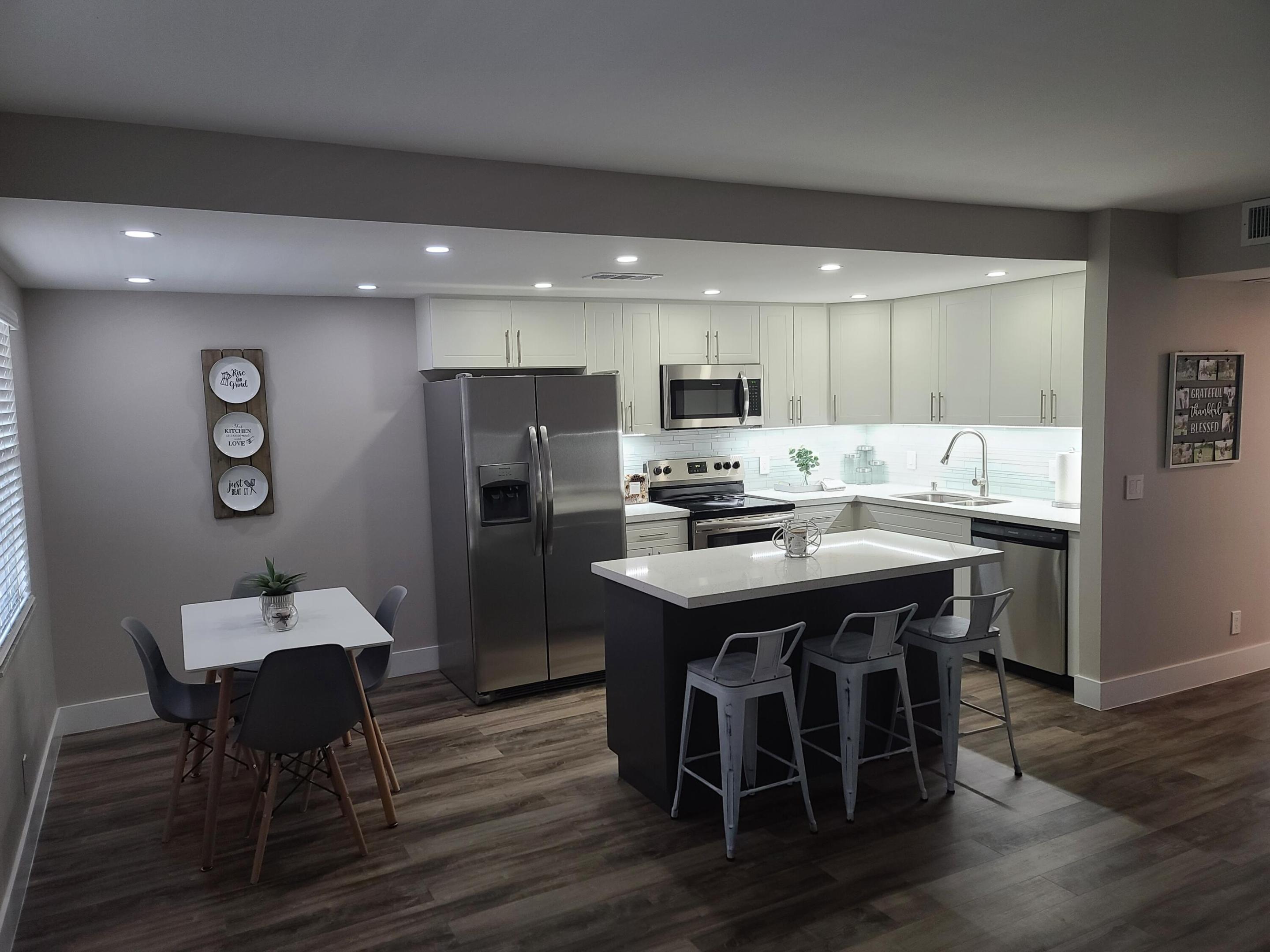 NEW HAMPTON AT CENTURY VILLAGE - Residential