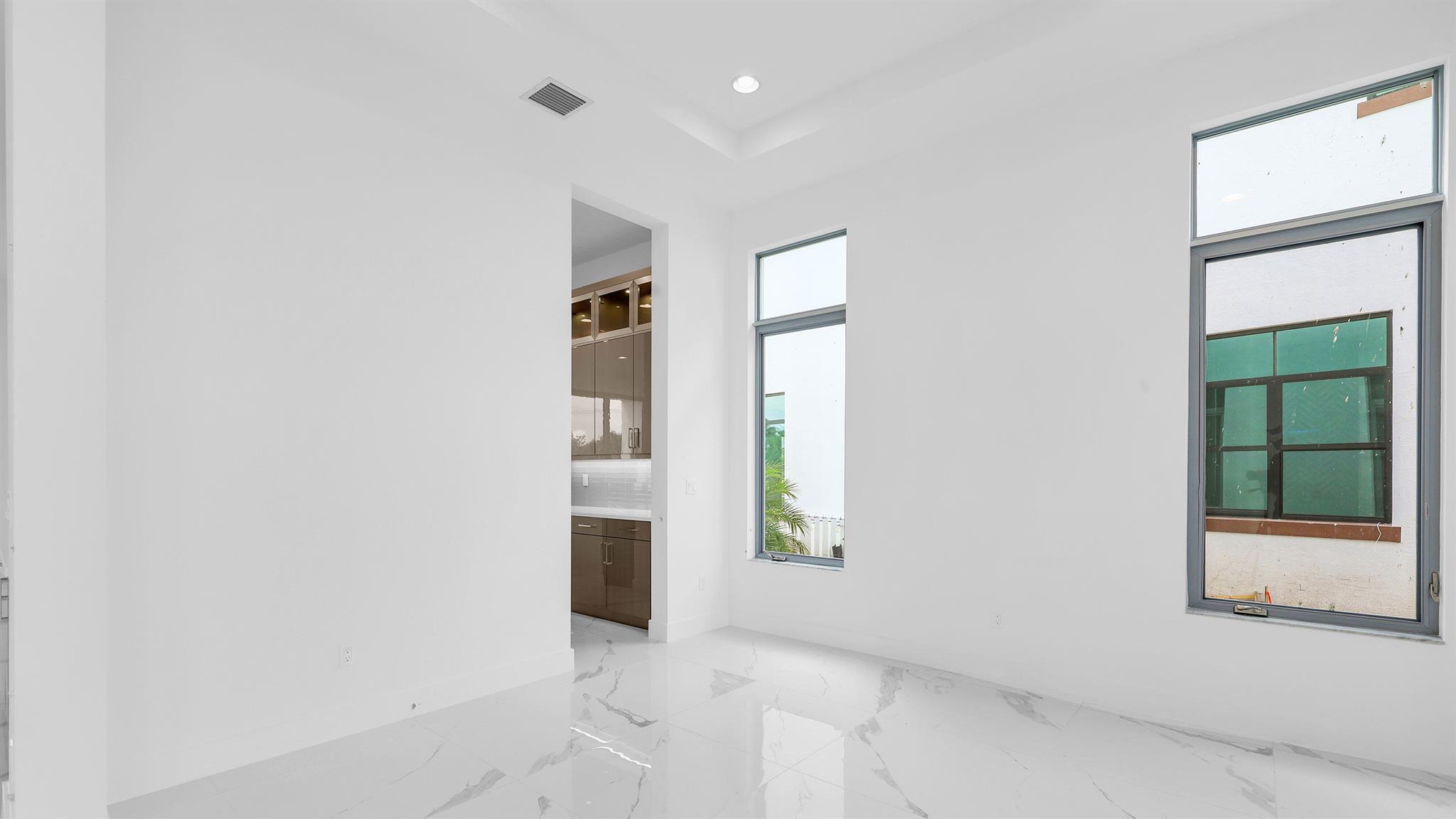 ALTON NEIGHBORHOOD - Residential