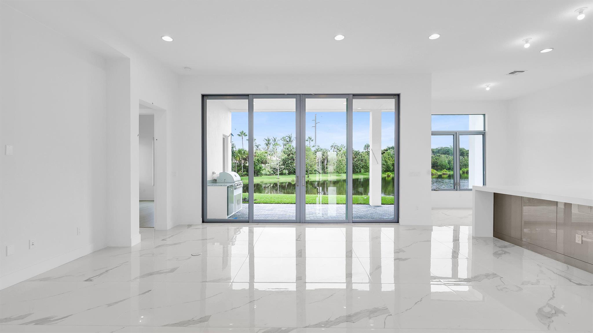 ALTON NEIGHBORHOOD - Residential