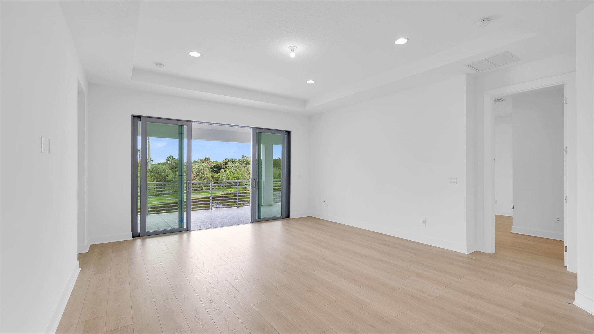 ALTON NEIGHBORHOOD - Residential