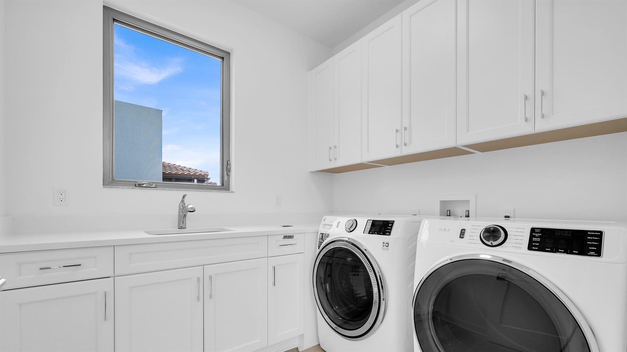 ALTON NEIGHBORHOOD - Residential