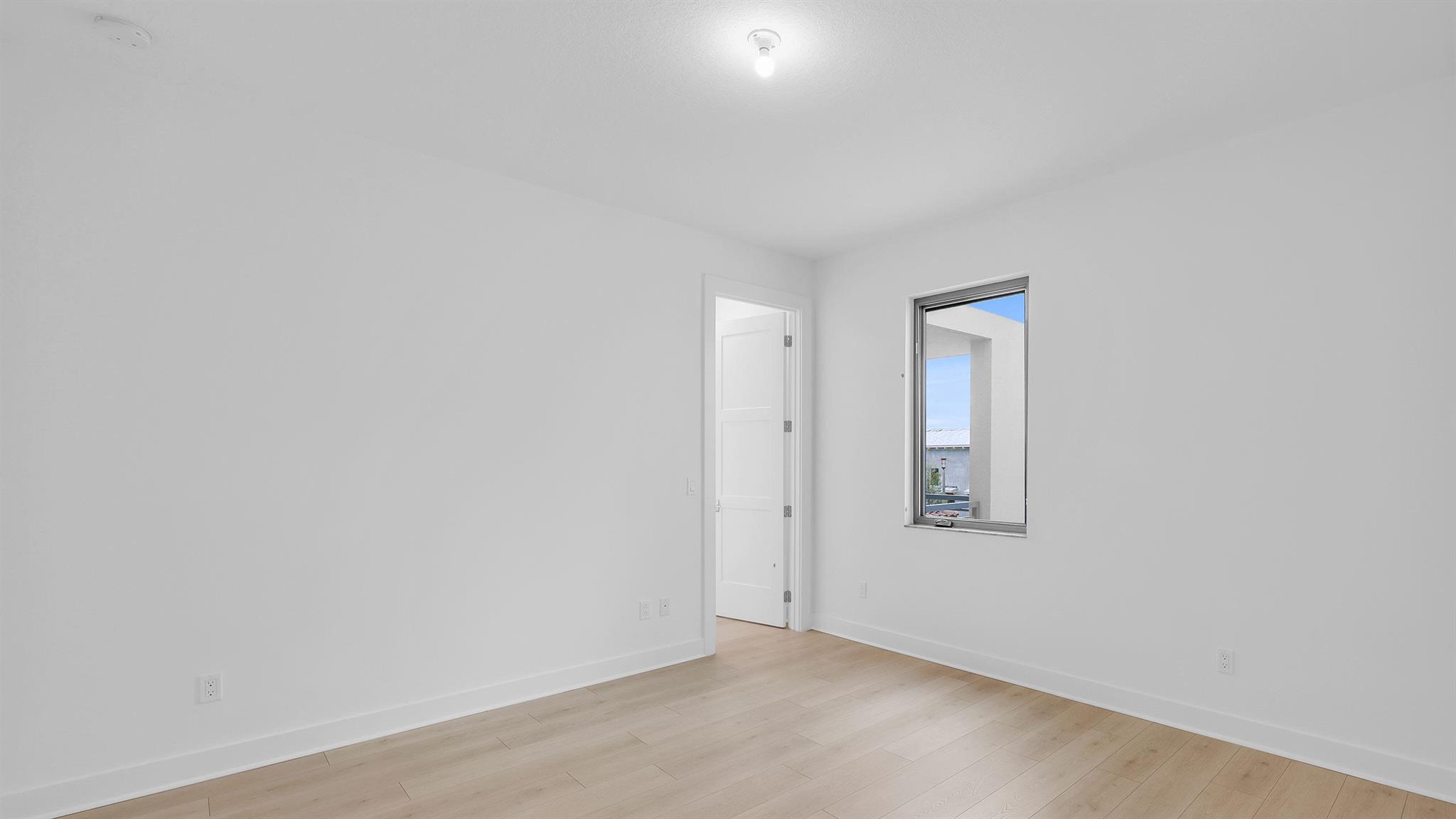 ALTON NEIGHBORHOOD - Residential