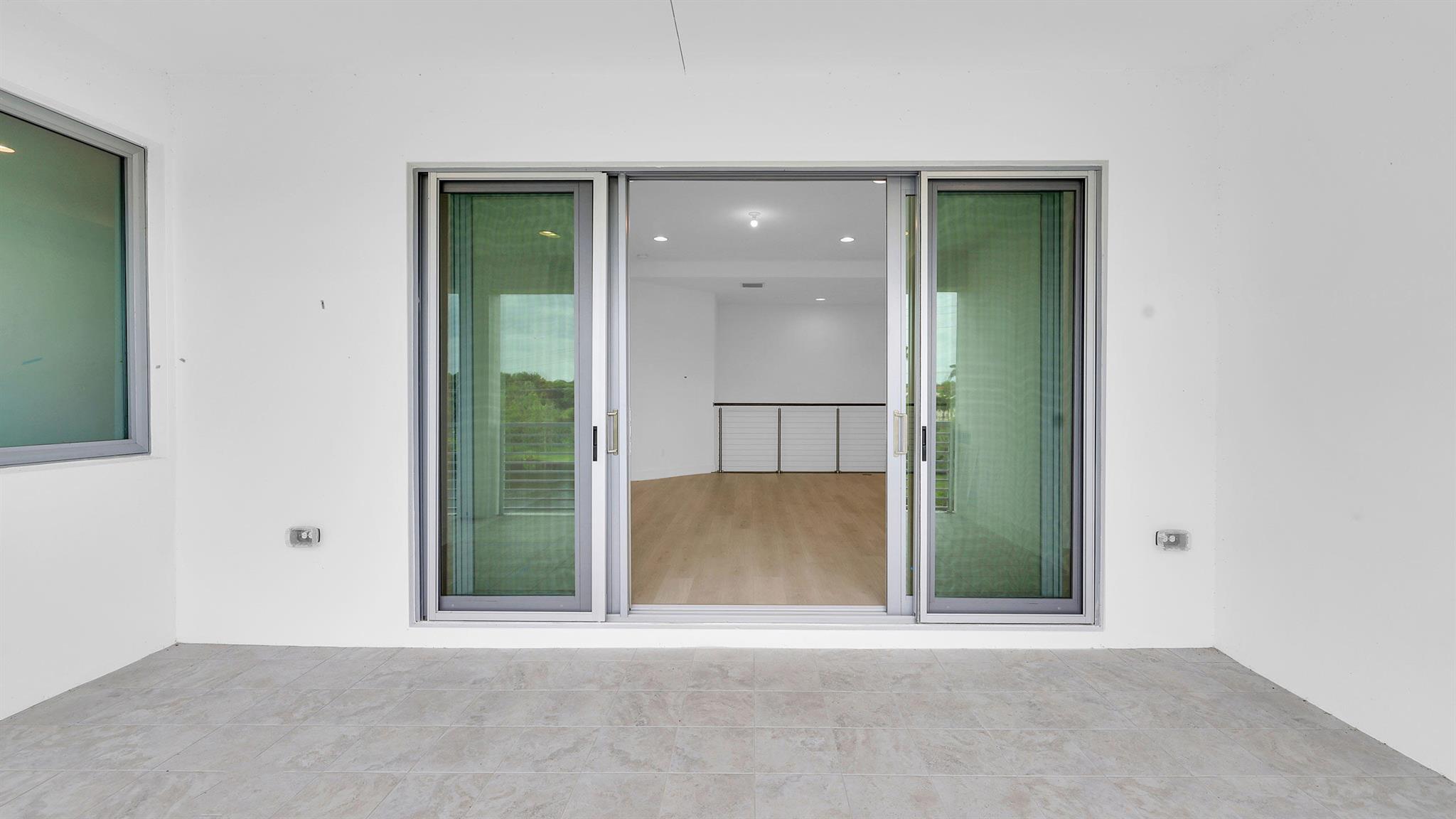 ALTON NEIGHBORHOOD - Residential