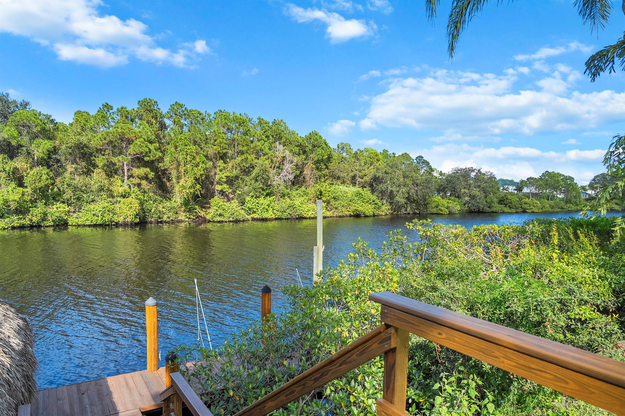 HARBOUR BLUFF - Residential