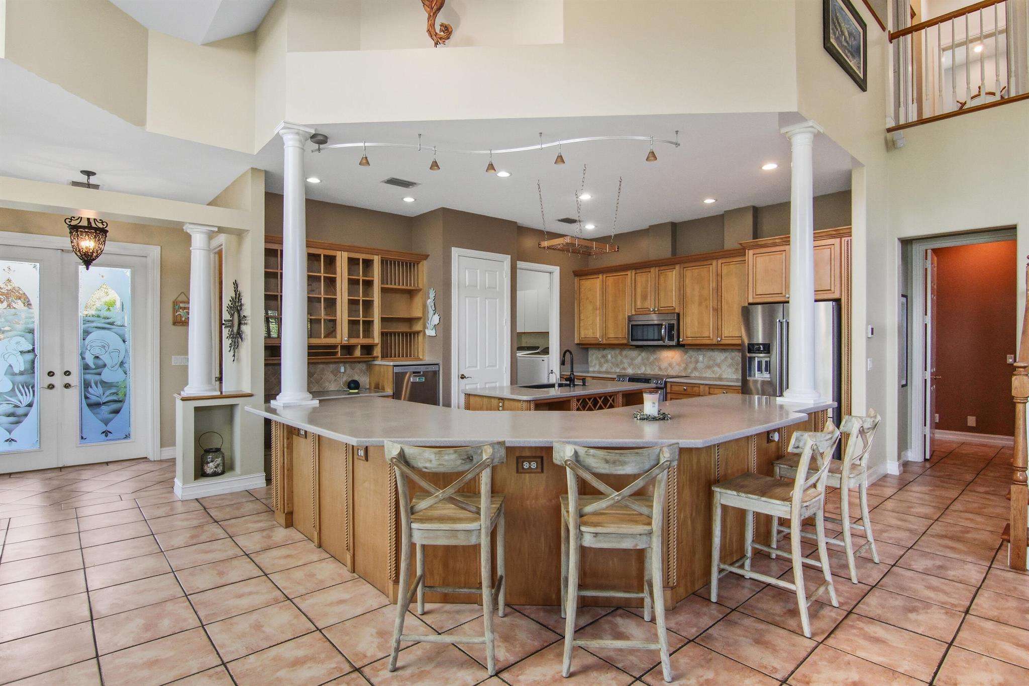 HARBOUR BLUFF - Residential