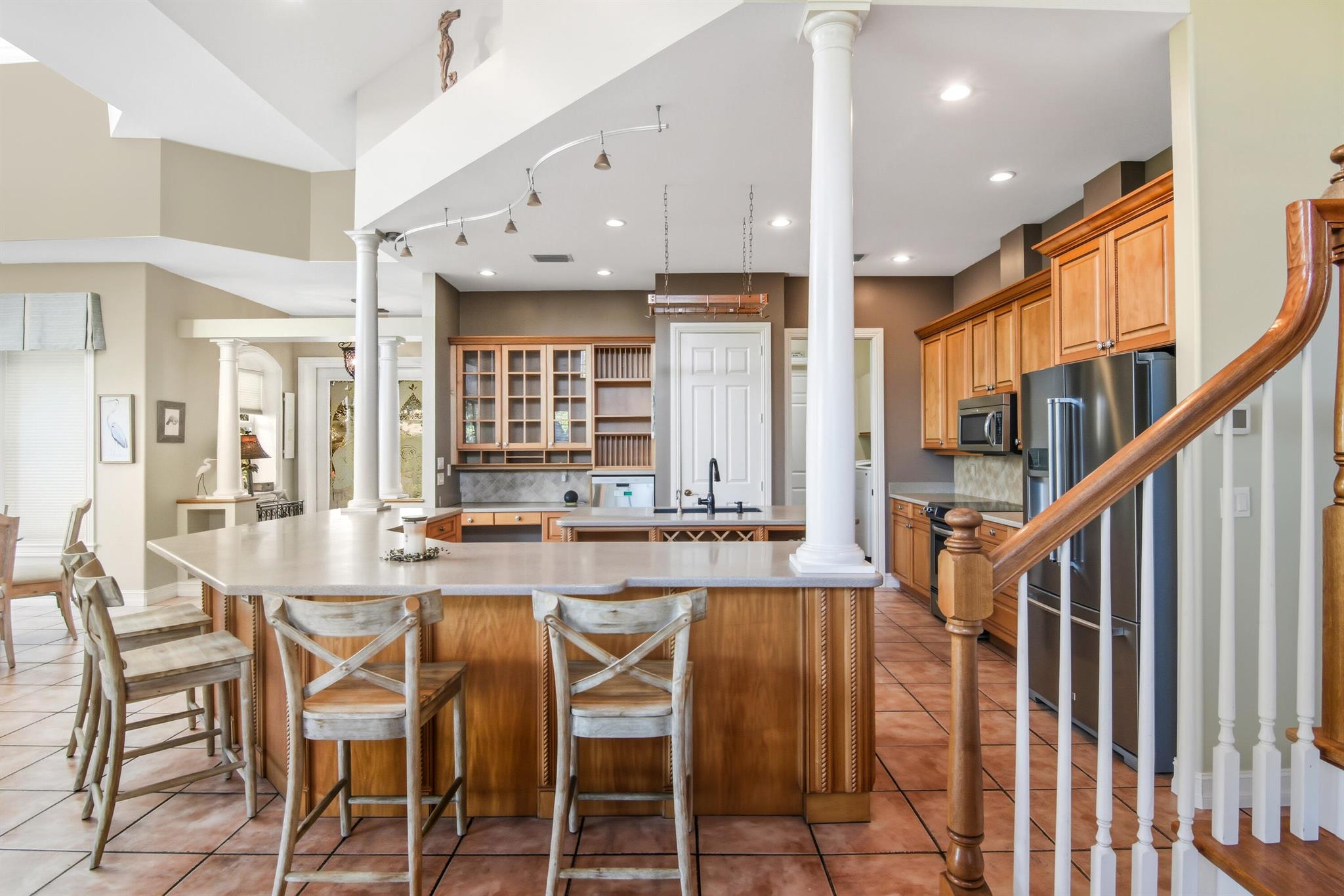 HARBOUR BLUFF - Residential