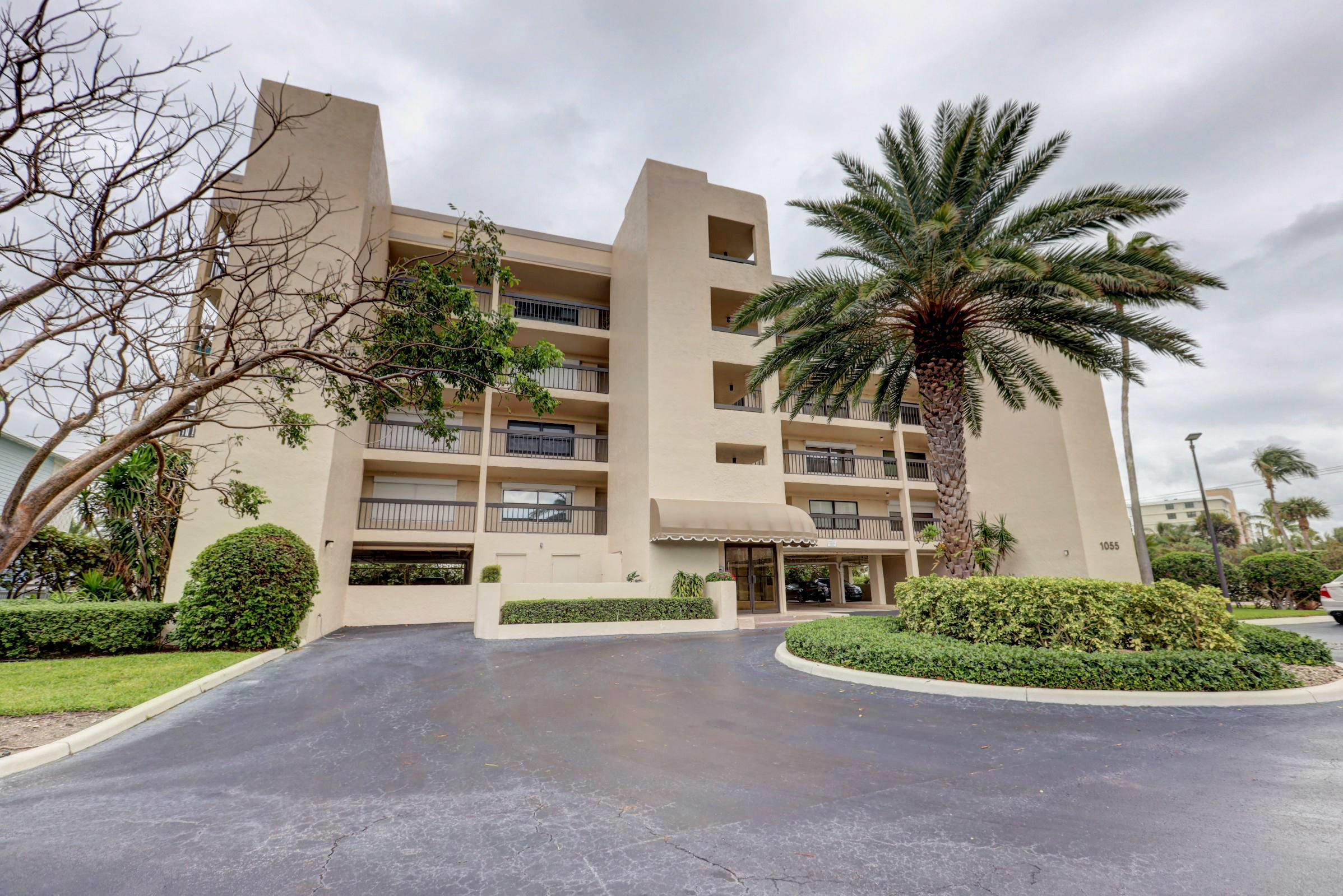 SEA IMAGES OF JUNO BEACH CONDO - Residential Lease