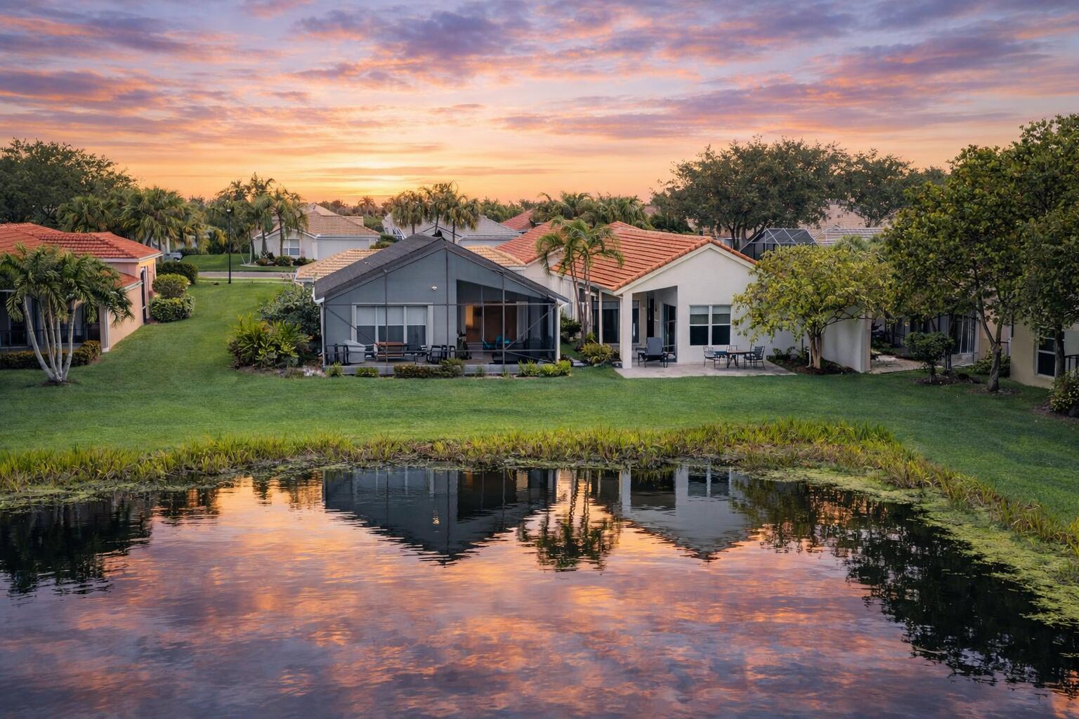 Valencia Falls - Residential